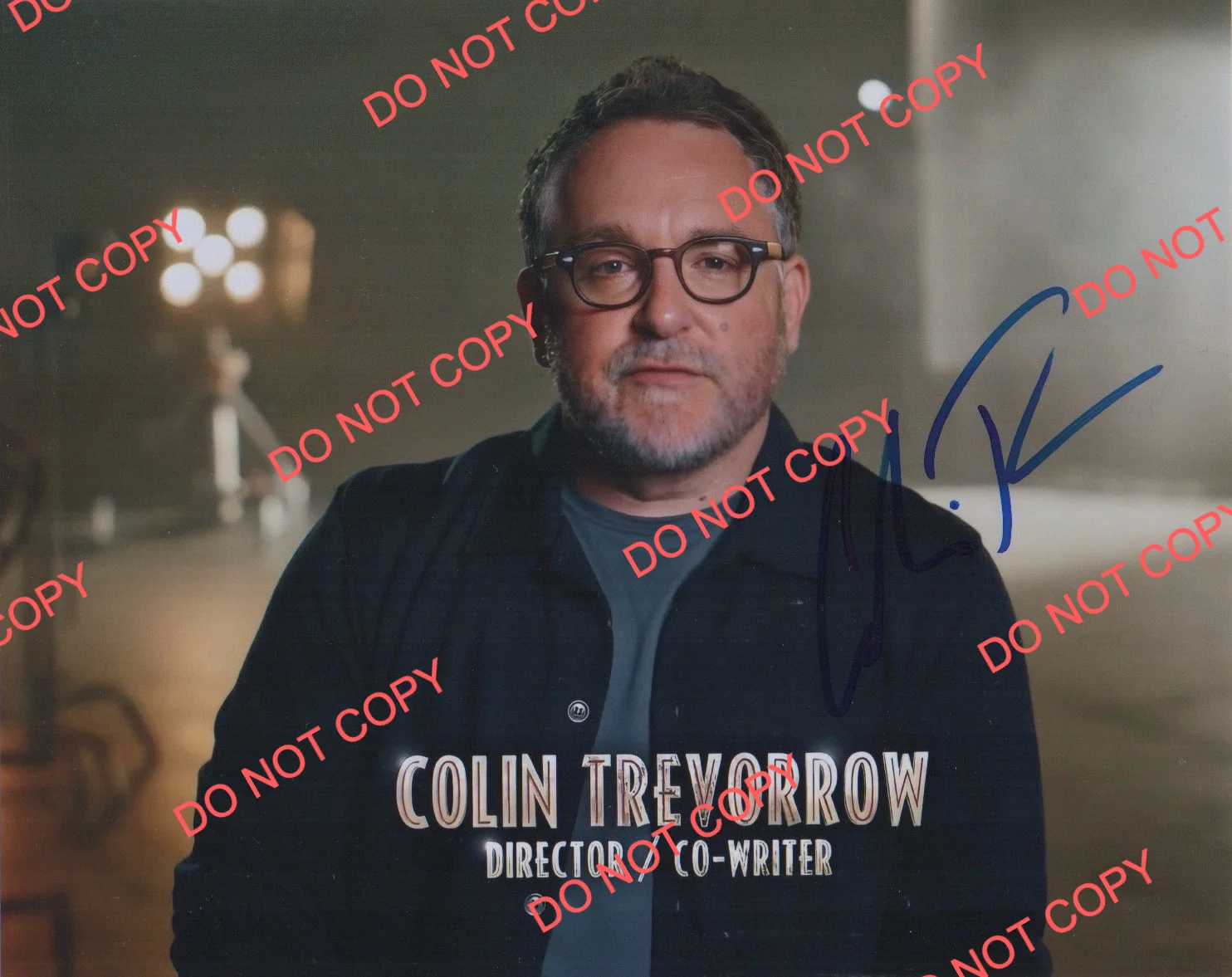 Colin Trevorrow — COLIN TREVORROW signed JURASSIC WORLD 8x10 photo auto AUTOGRAPH ACOA Star Wars
