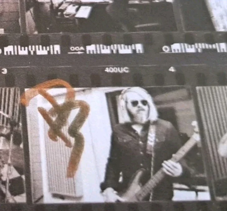 Rival Sons Rare Band Signed Autographed Promo Liner Note Will Pass Authorization, image 4