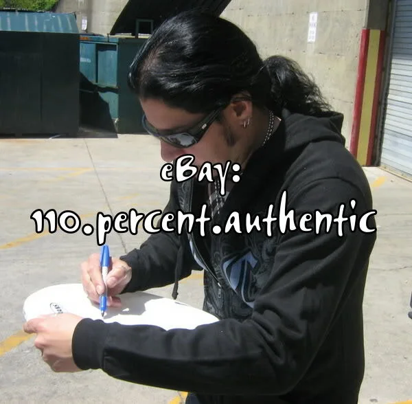 BUCKCHERRY x3 SIGNED AUTOGRAPHED DRUMHEAD *EXACT PROOF* JOSH TODD, image 4
