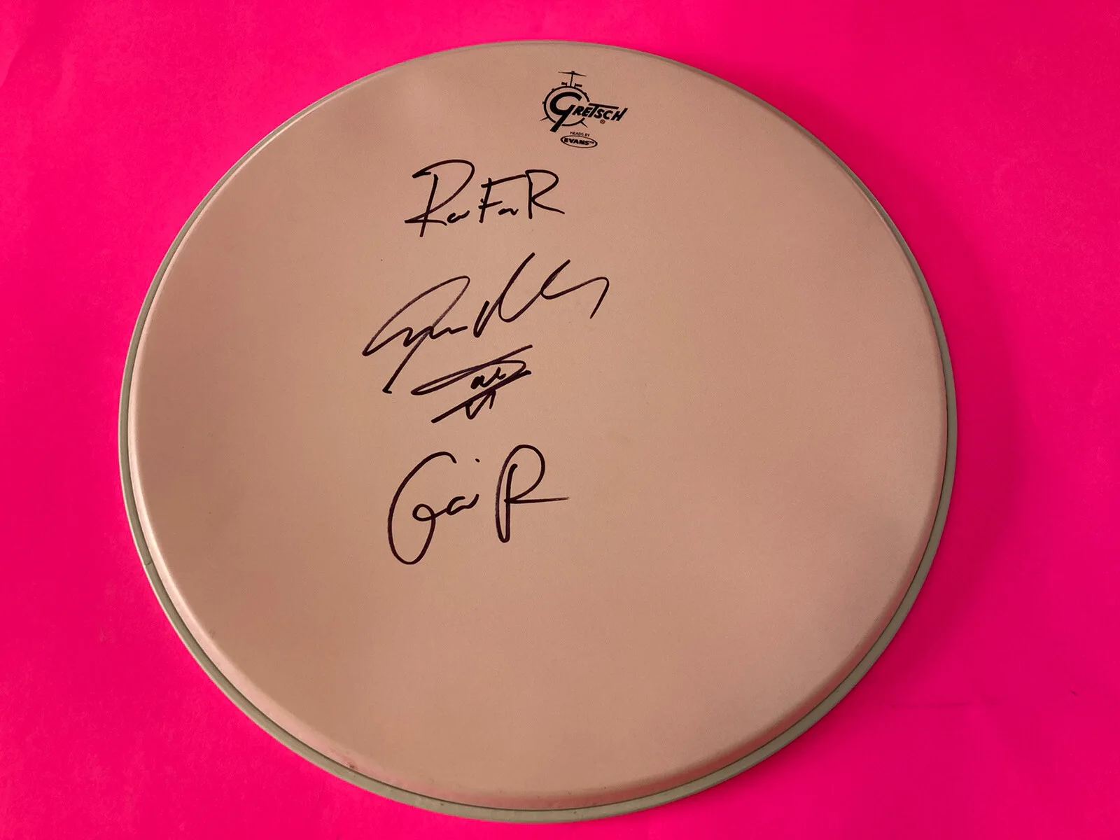 STEVEN ADLER GUNS N ROSES SIGNED DRUMHEAD *EXACT PROOF*, image 2