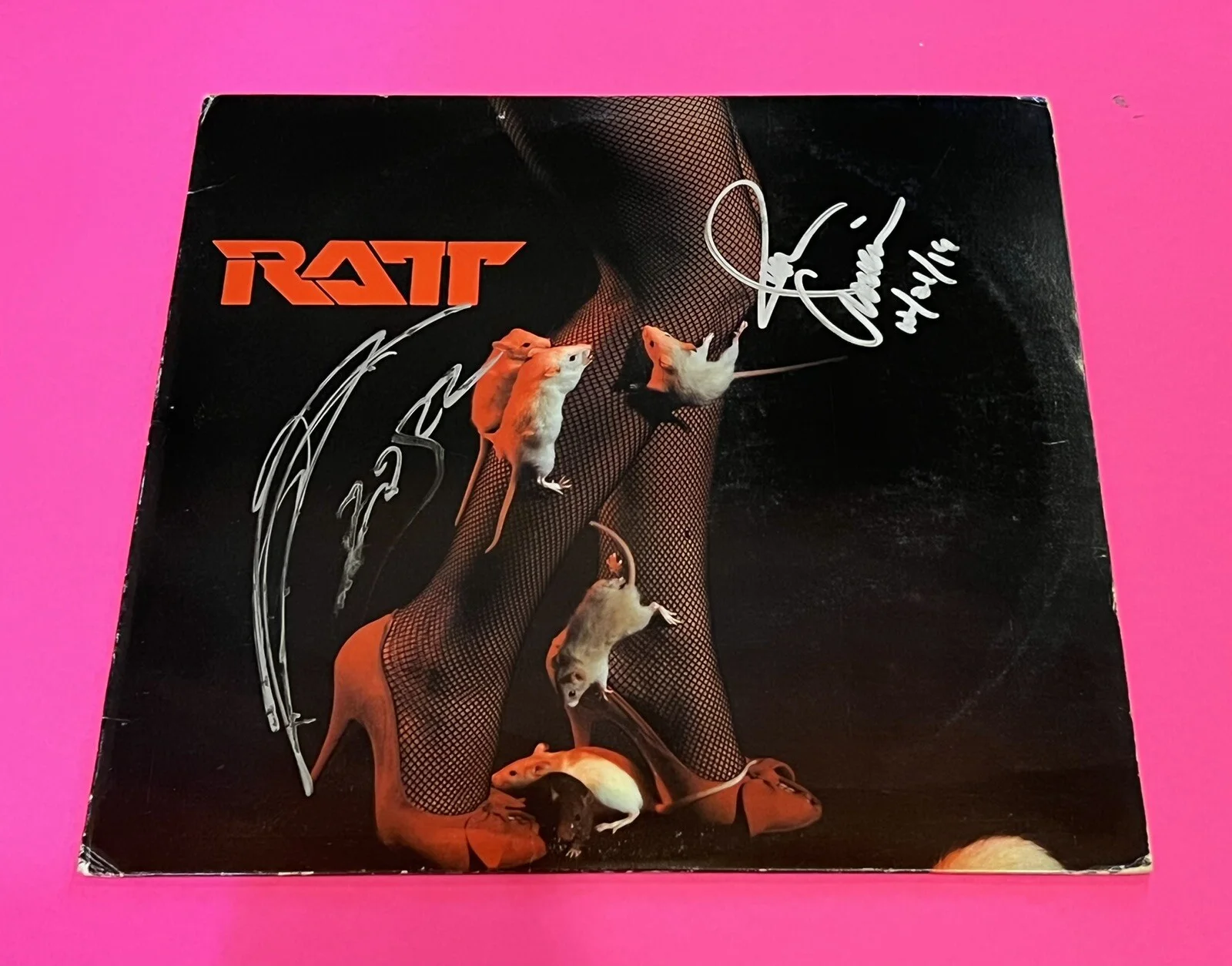 RATT x2 STEPHEN PEARCY JUAN CROUCIER SIGNED AUTOGRAPHED VINYL LP *EXACT PROOF*, image 2