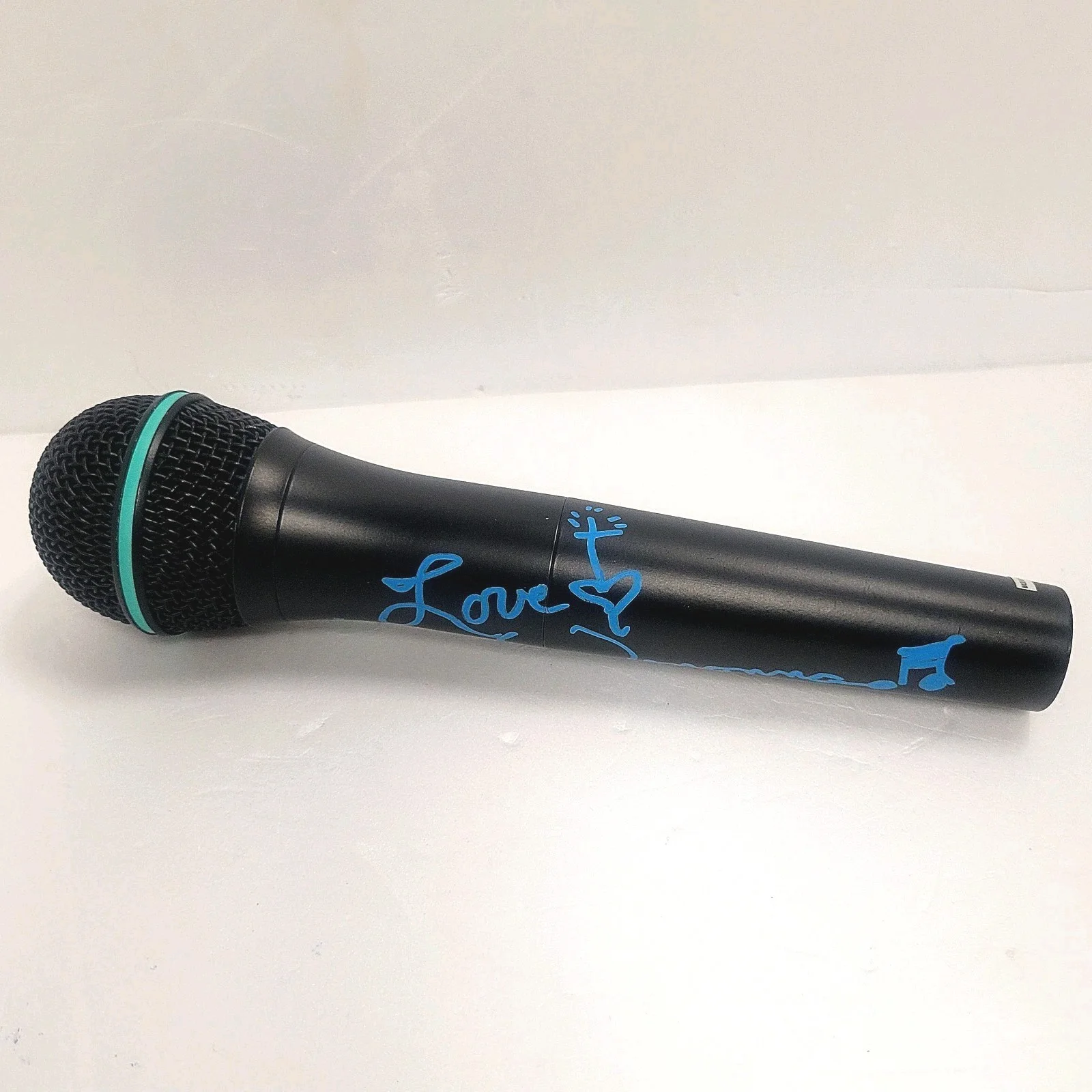 Wynonna Judd Signed Microphone W/ Drawing Country Music Legend AAC COA, image 3