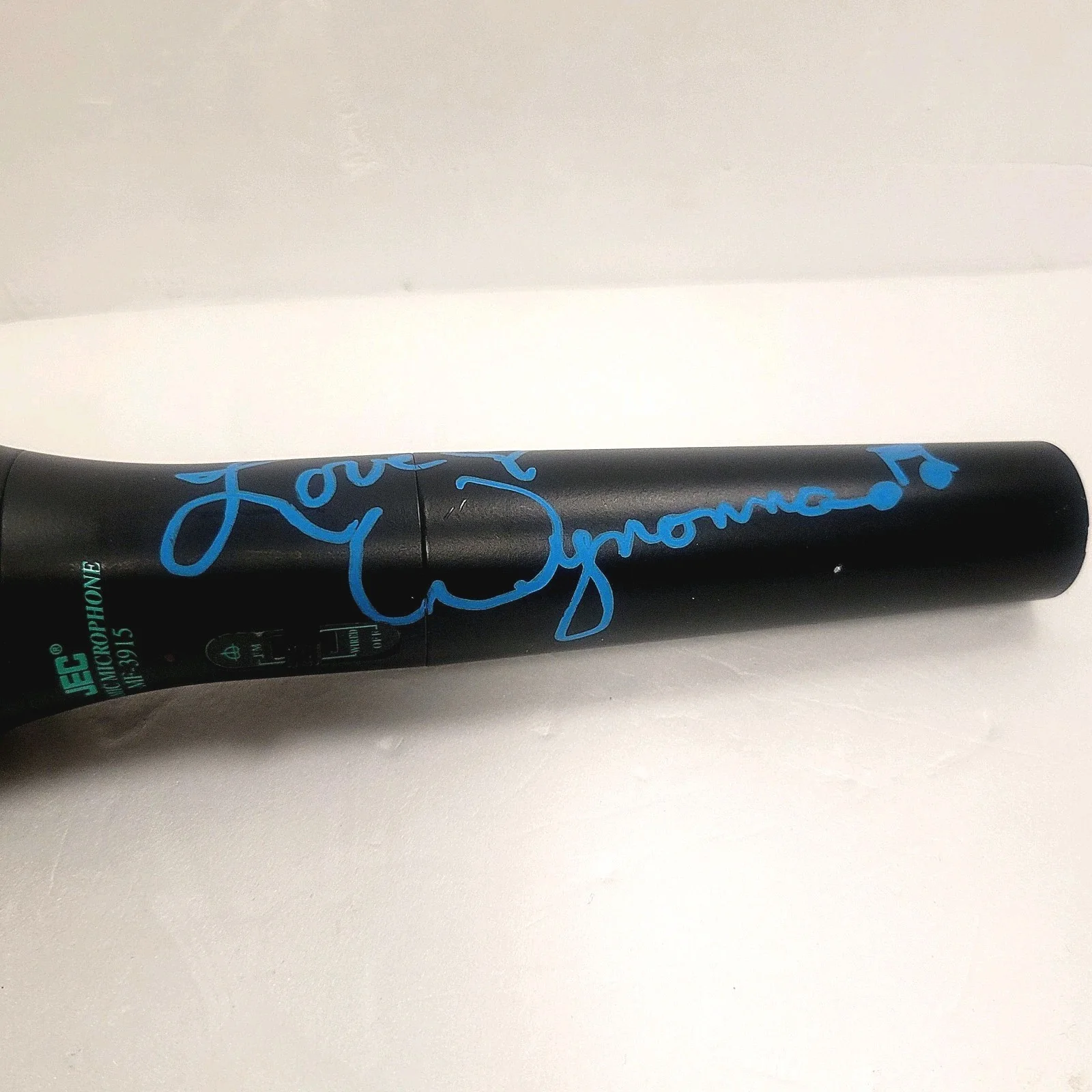 Wynonna Judd Signed Microphone W/ Drawing Country Music Legend AAC COA, image 4
