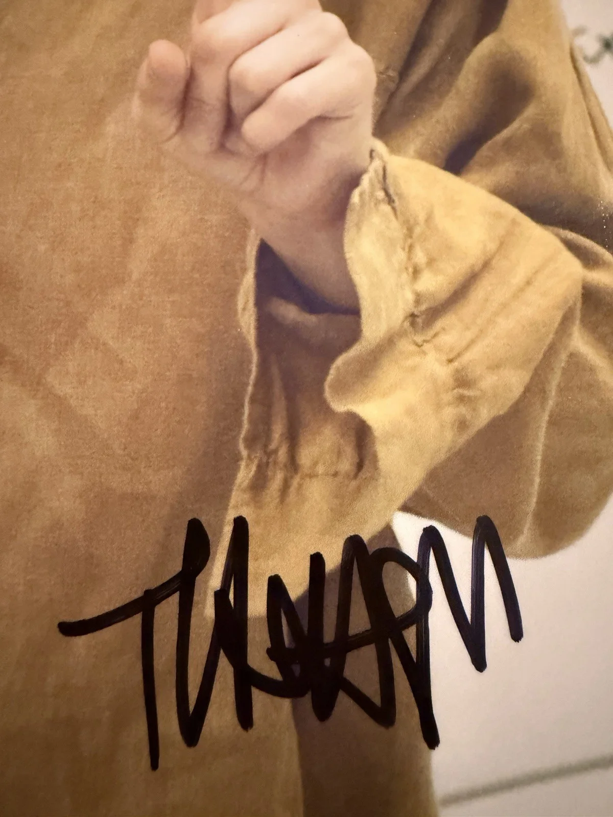 Thomas Middleditch — THOMAS MIDDLEDITCH SIGNED 8x10 PHOTO SILICONE VALLEY RICHARD HENDERICKS BECKETT, image 2