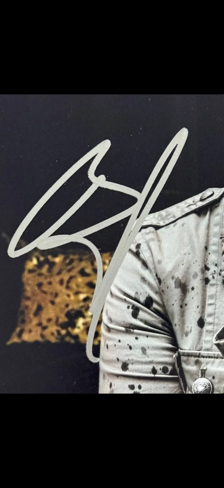 Shinedown Frontman Brent Smith Signed Autographed Photo *Proof Of Signing, изображение 2