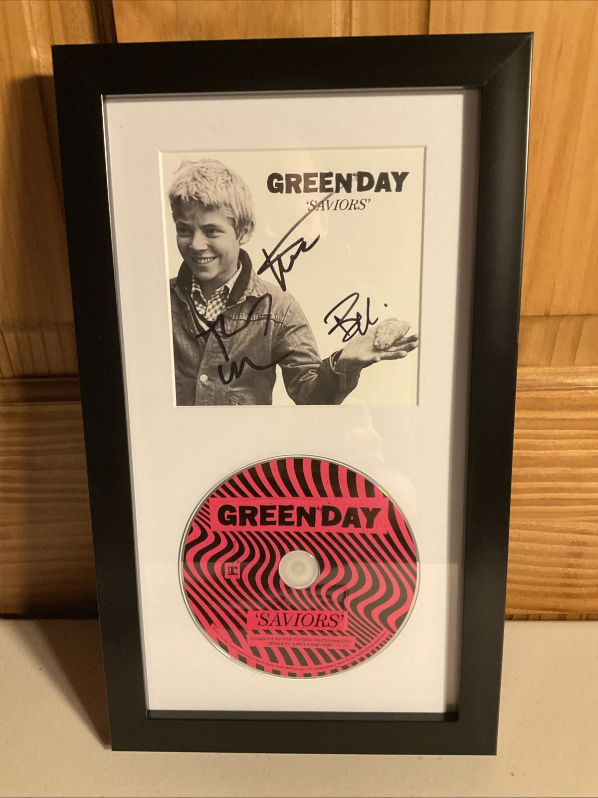 Green Day Saviors Signed Autographed Framed CD, image 2
