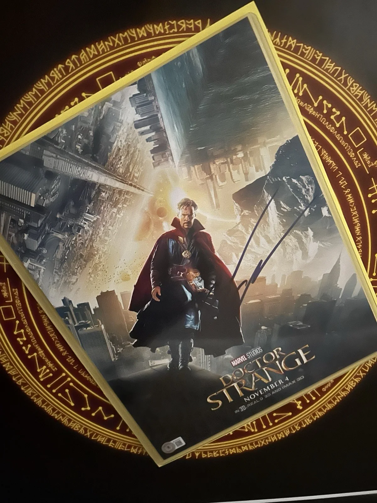 Doctor Strange Marvel Studios Original Autographed Movies Poster Collectible, изображение 2