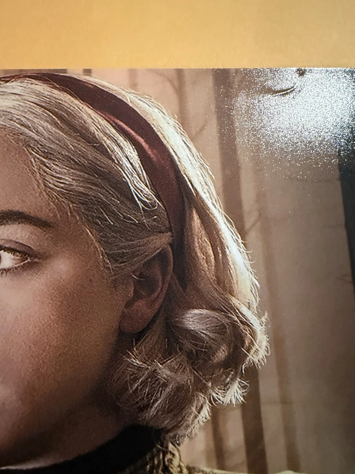 Kiernan Shipka — KIERNAN SHIKPA SIGNED 8x10 AUTOGRAPH SEXY SABRINA PHOTO BECKETT HOLO BV18499, изображение 3