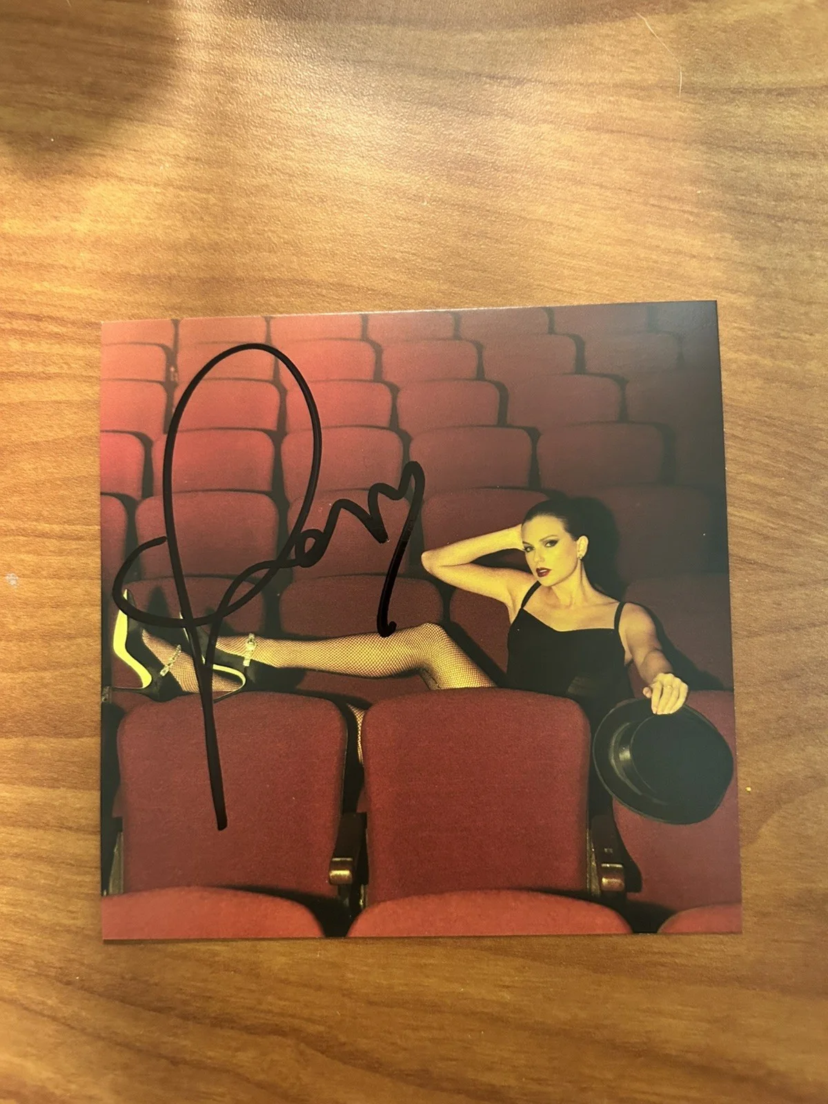 The Life of a Showgirl CD & Autographed Booklet Original Signed, изображение 2