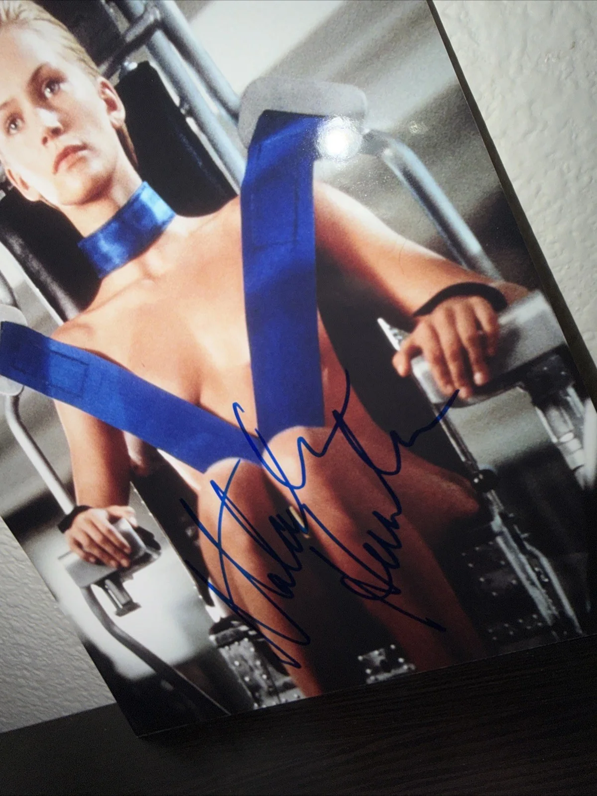 Natasha Henstridge — Natasha Henstridge Signed 8x10 Photo Autograph Species, изображение 2
