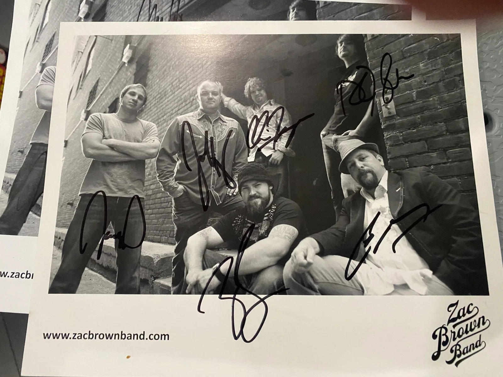 Coy Bowles, Zac Brown, Clay Cook, Chris Fryar, John Driskell Hopk — Zac Brown Band full band Signed Autograph 8x10 Photo - The Foundation