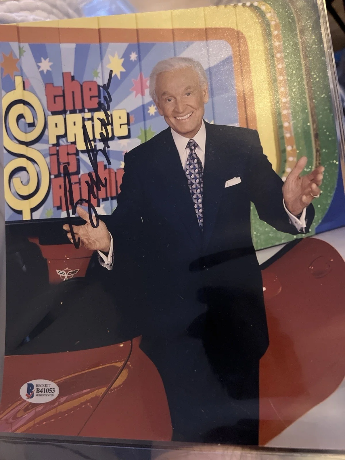 Bob Barker — Bob Barker Signed The Price Is Right Photo Autographed Beckett BAS B41053