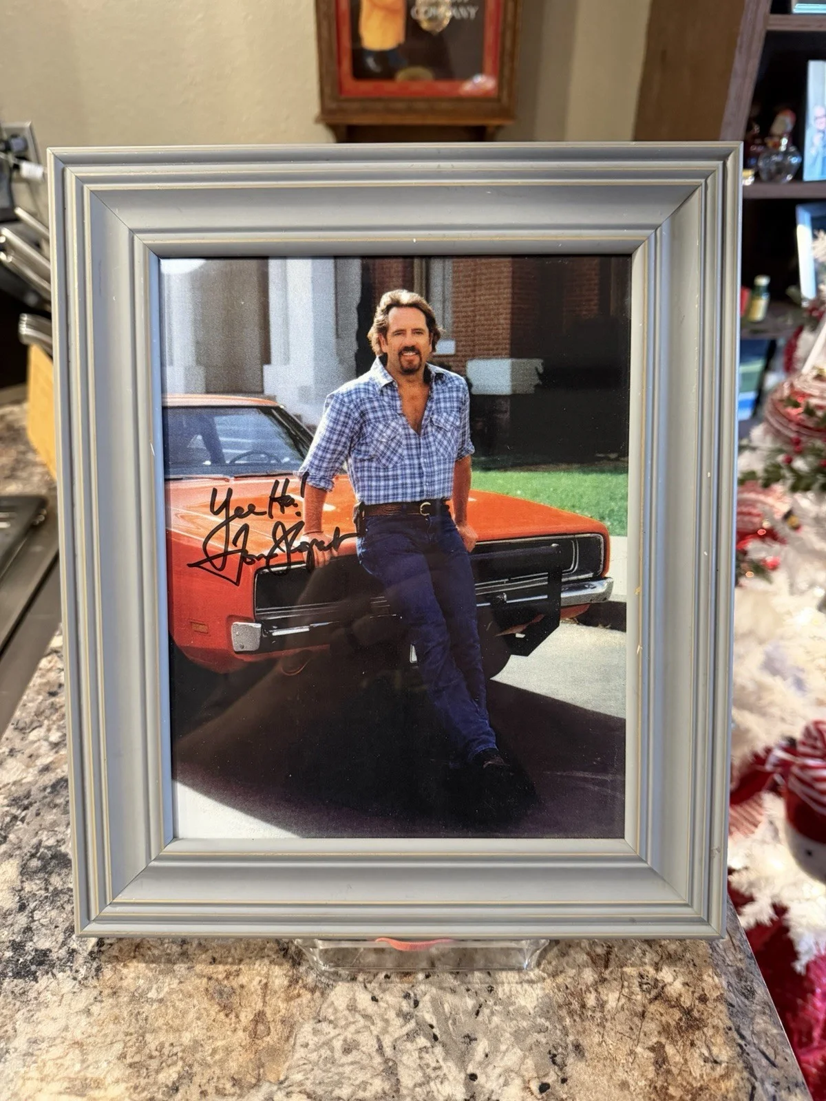 Tom Wopat — Tom Wopat/Luke Duke/The Dukes Of Hazzard Signed 8x10 General Lee Framed READ👇