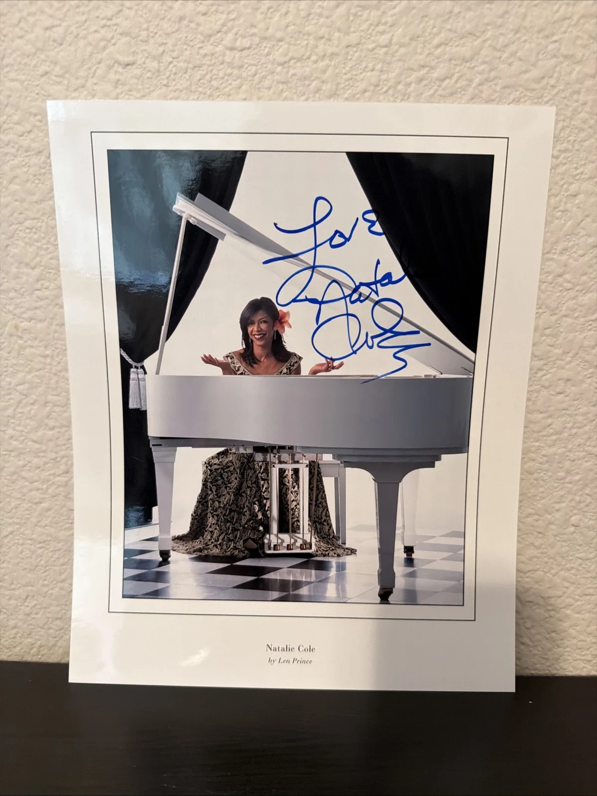 Natalie Cole — Natalie Cole Signed 8x10 Photo Autograph Len Prince