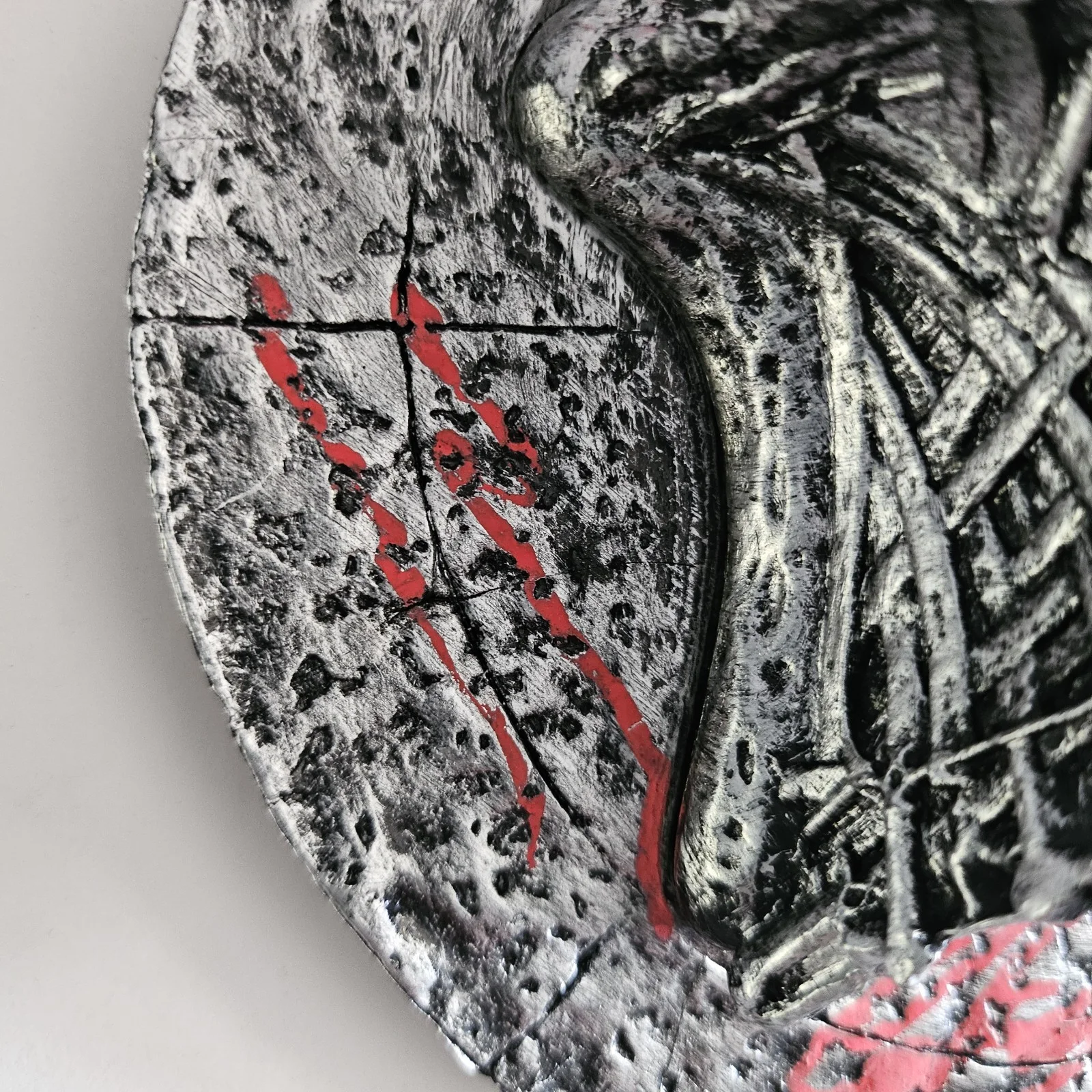Harrington, Mamoa, Dinklage, Clarke — Game Of Thrones Iron Throne Prop Signed Mamoa Clarke Harrington Dinklage COA, image 5