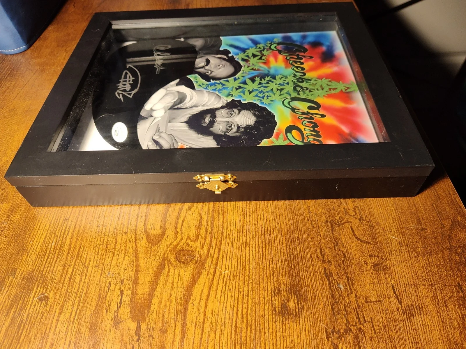 Cheech & Chong Autos On Large Guitar Pick In A 9.5x11x1.5 Frame JSA, изображение 3