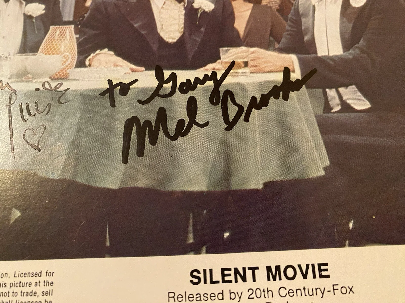 Mel Brooks, Dom Deluise, Bernadette Peters — Silent Movie Cast Signed Photo With COA Mel Brooks Bernadette Peters Dom Deluise, изображение 5