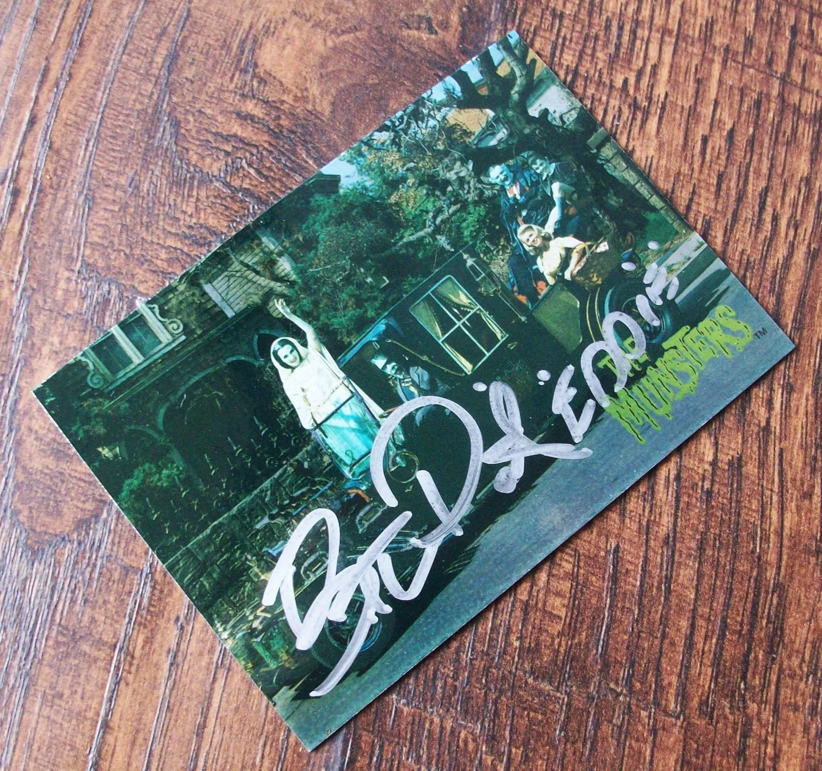 Butch Patrick — EDDIE MUNSTER BUTCH PATRICK Signed Autographed Foil Promo P1 Deluxe Trading Card, изображение 4