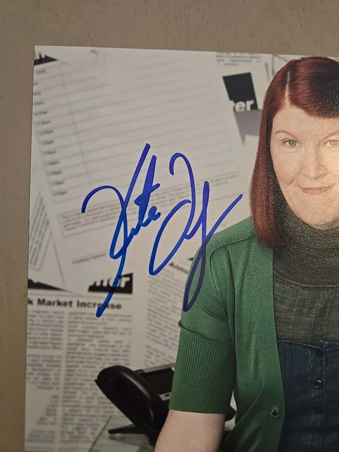 "The Office" actress Kate Flannery signed 8x10 photo with a FanExpo HQ COA, изображение 5