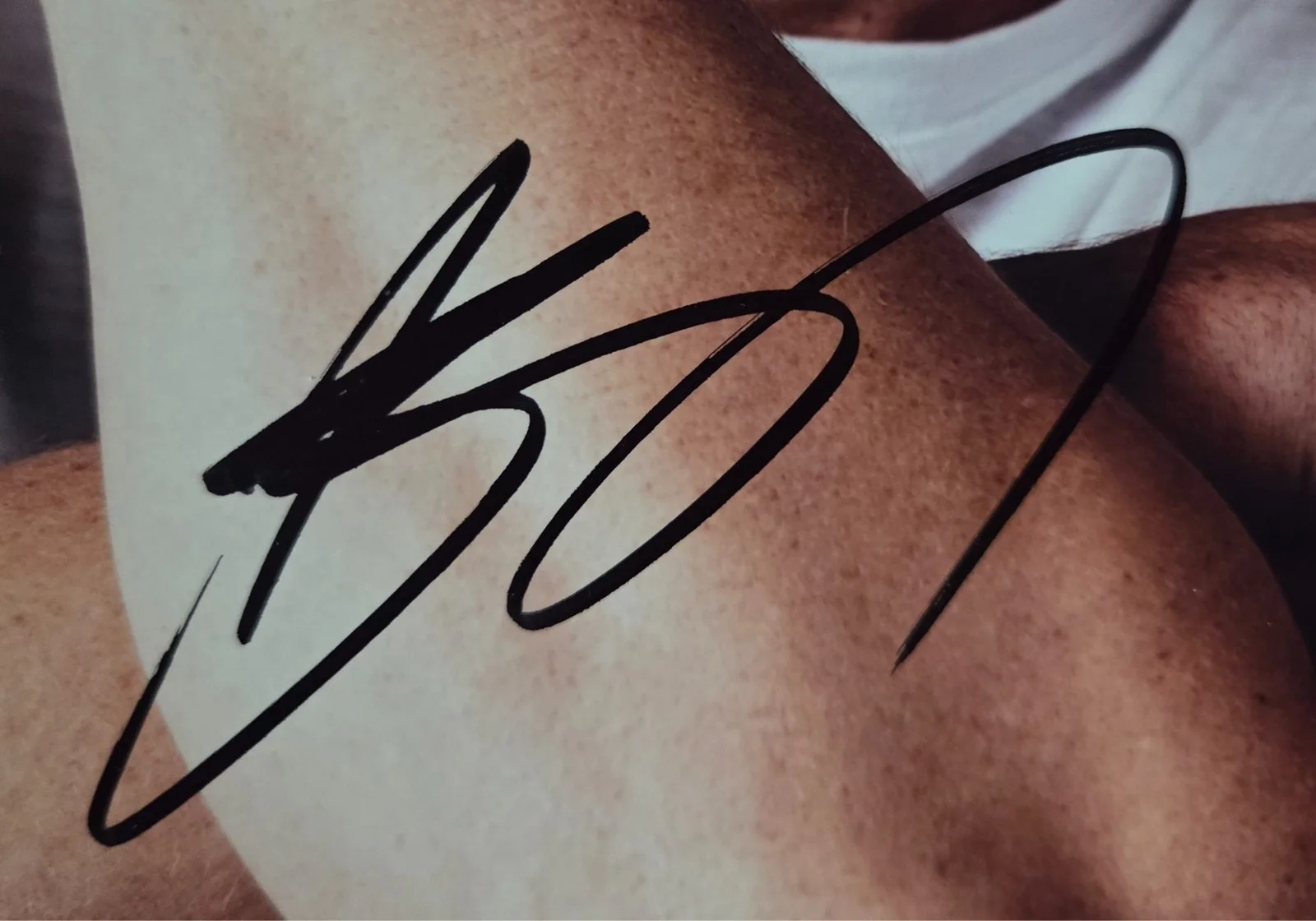 Justin Hartley Hand Signed Autograph 8x10 Photo In Person Proof This is Us Actor, изображение 2