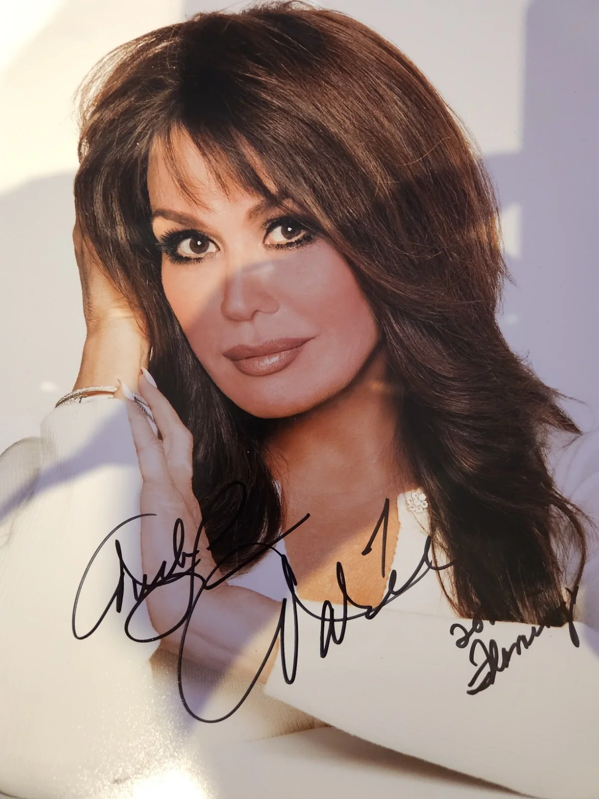 Marie Osmond Signed Color 8x10 Photo with Extra Photo & Album, изображение 3