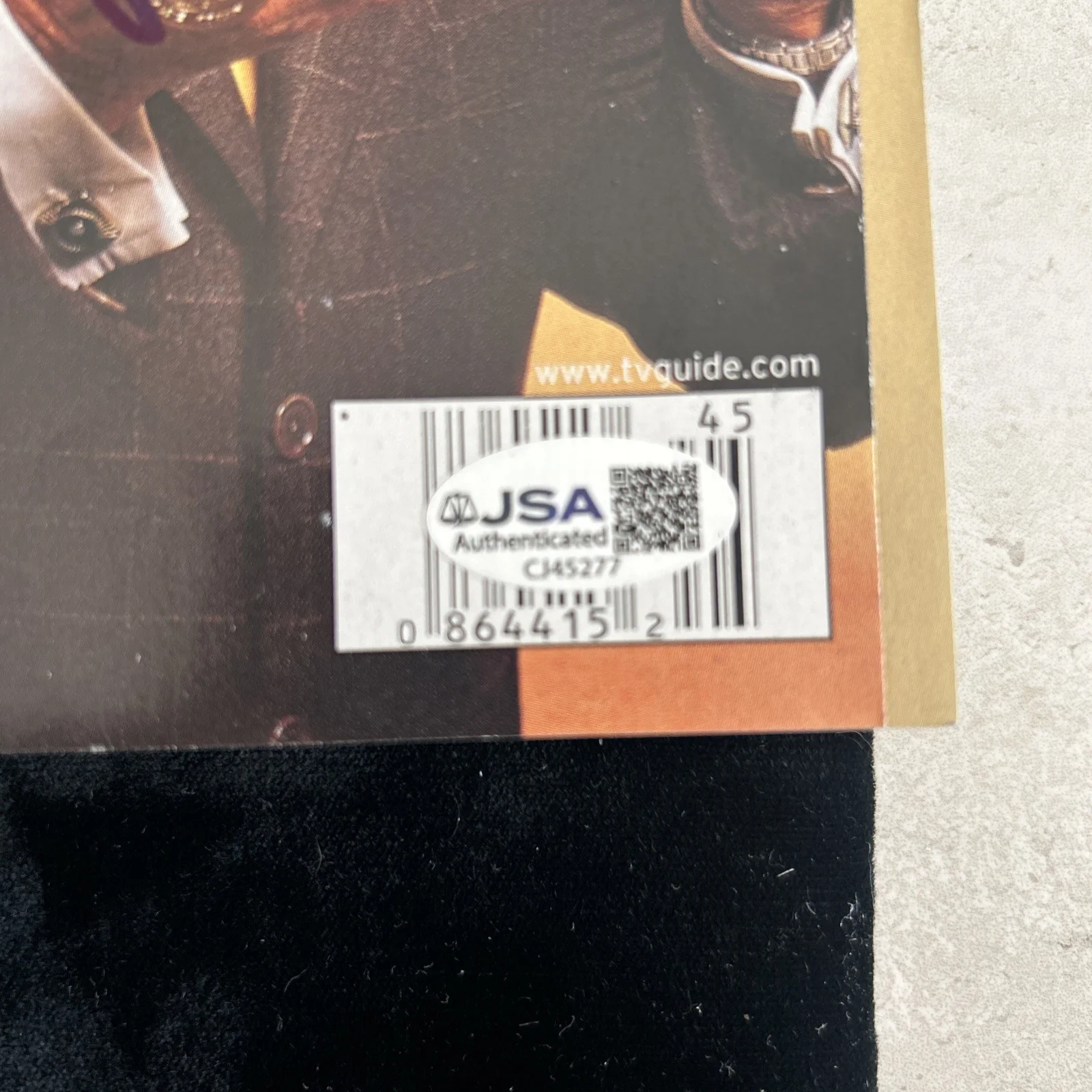 Regis Philbin — Regis Philbin Signed In Person Autograph TV Guide with JSA-COA, image 3