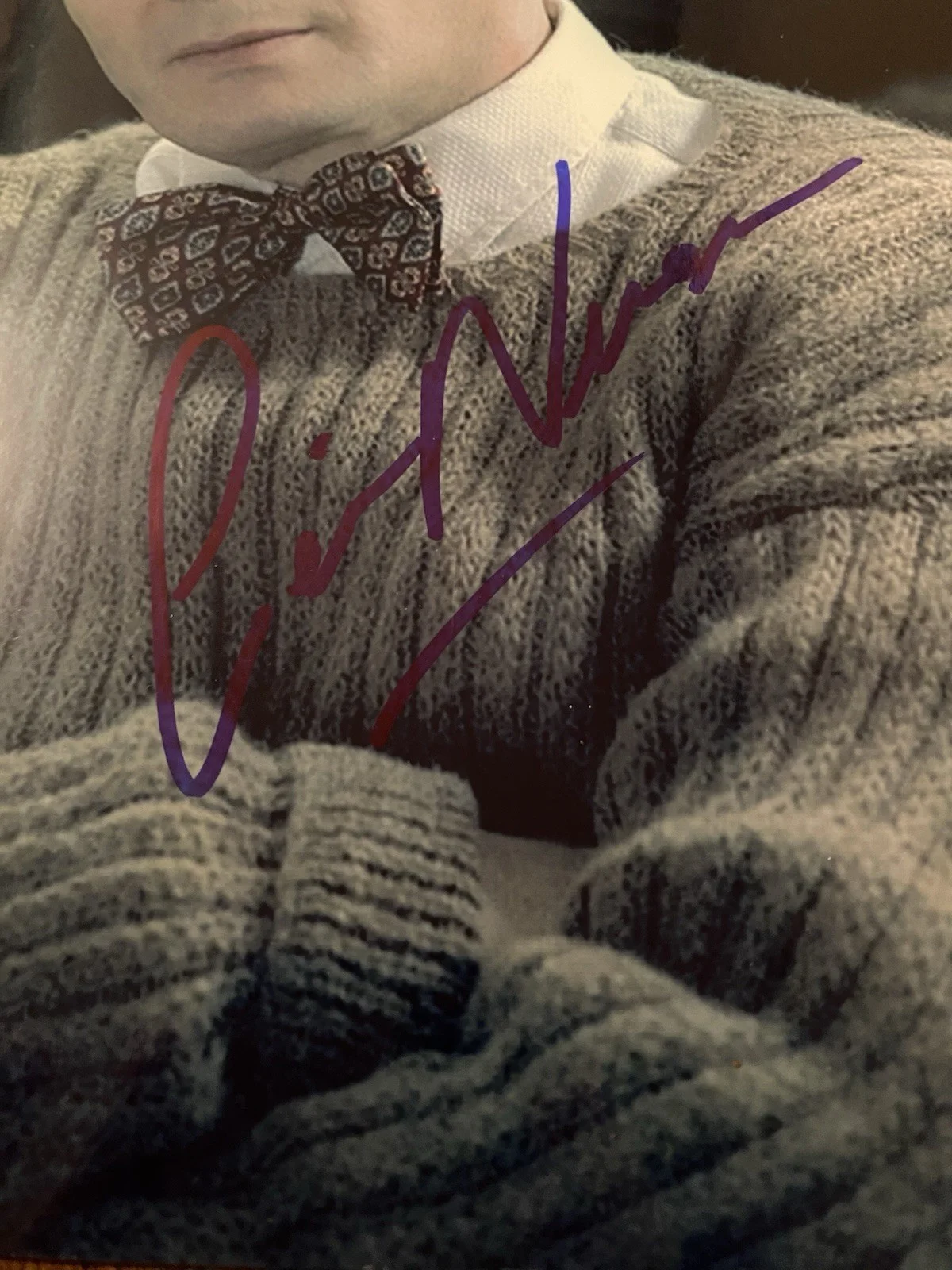 Liam Neeson — Liam Neeson Signed Autographed 8x10 Photo With COA Schindler’s List Taken, image 3
