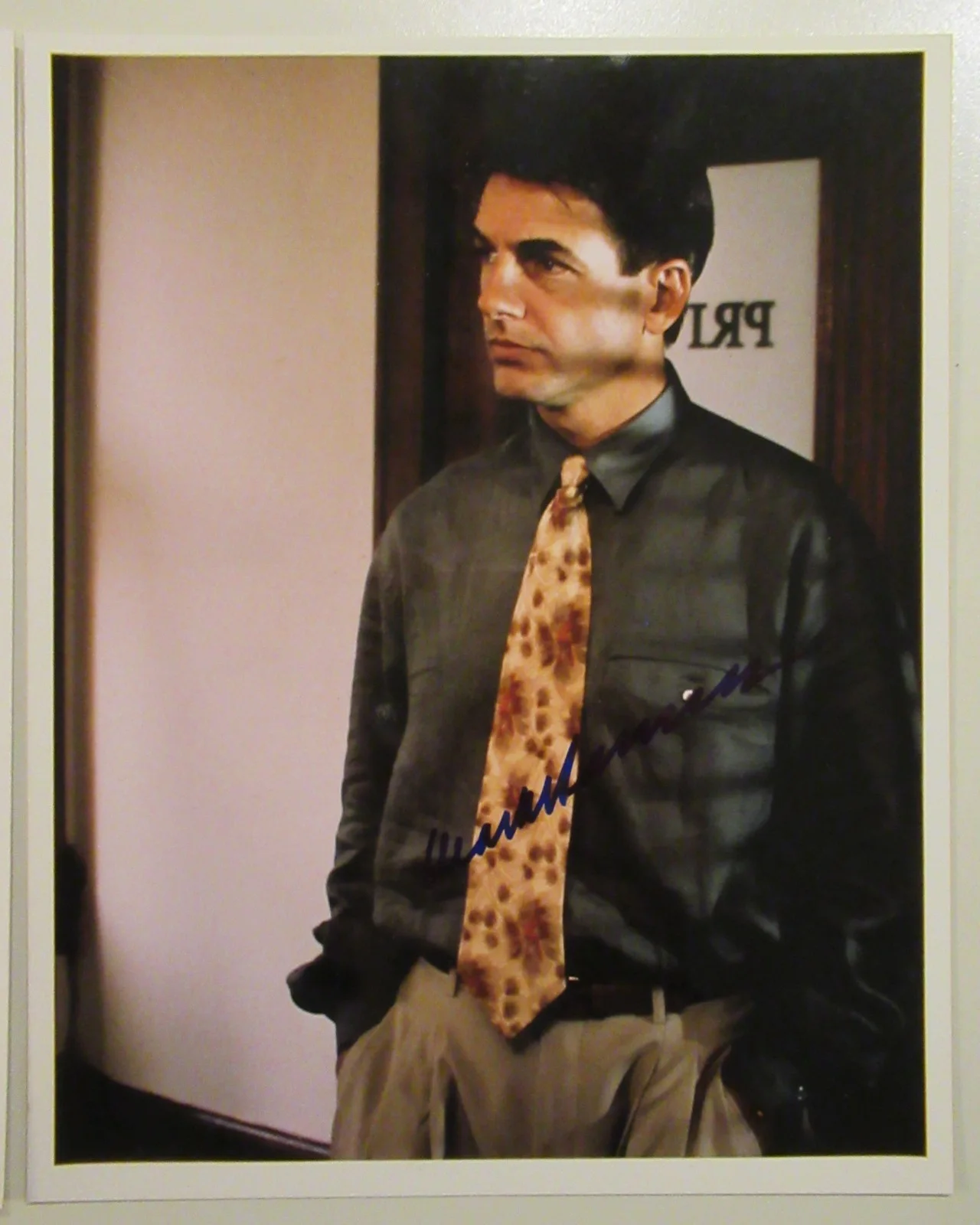 MARK HARMON — MARK HARMON 2 SINGED 8/10 color photos IN PERSON OVER 20 YEARS AGO BOTH $19.00, image 4