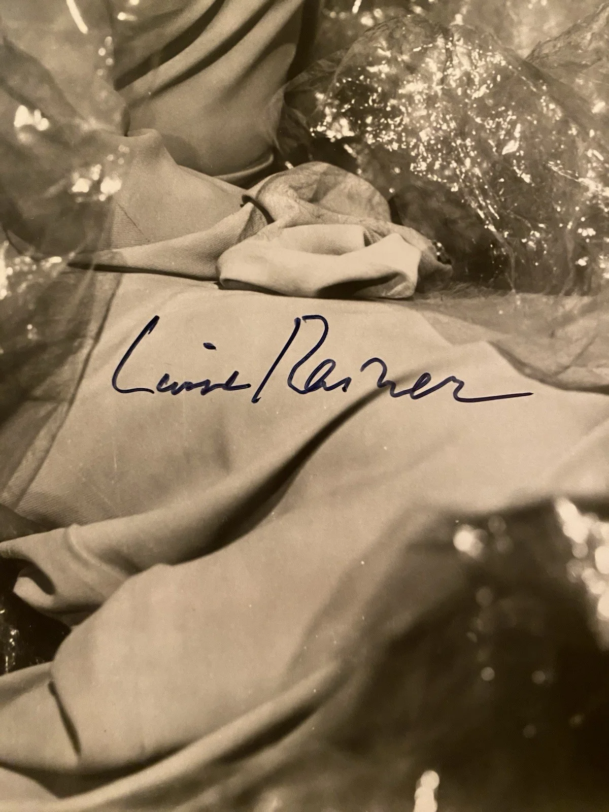 Luise Rainer — Luise Rainer Signed Autographed Photo With COA The Good Earth The Great Ziegfeld, image 2