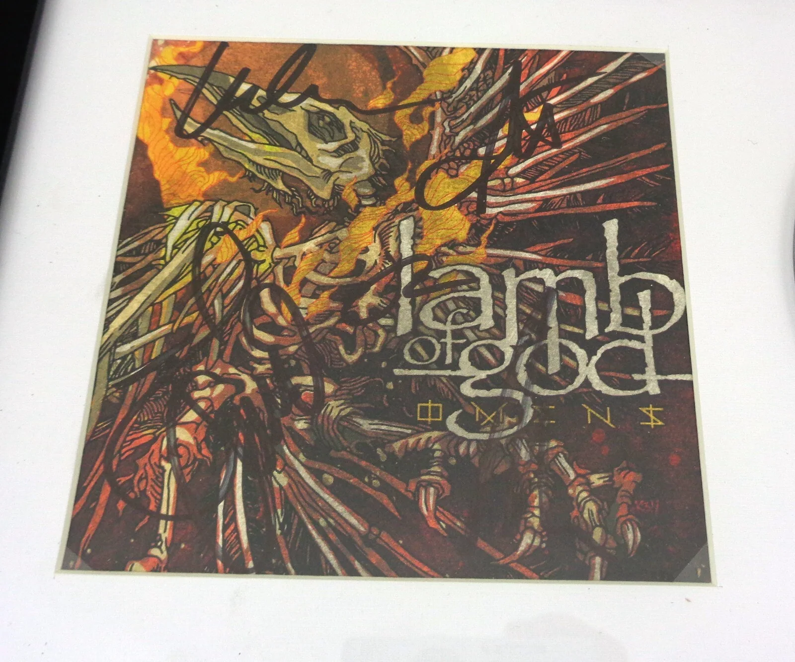 Lamb of God — Lamb of God Entire Band Signed Autograph Omens CD Framed PSA/DNA COA, image 2