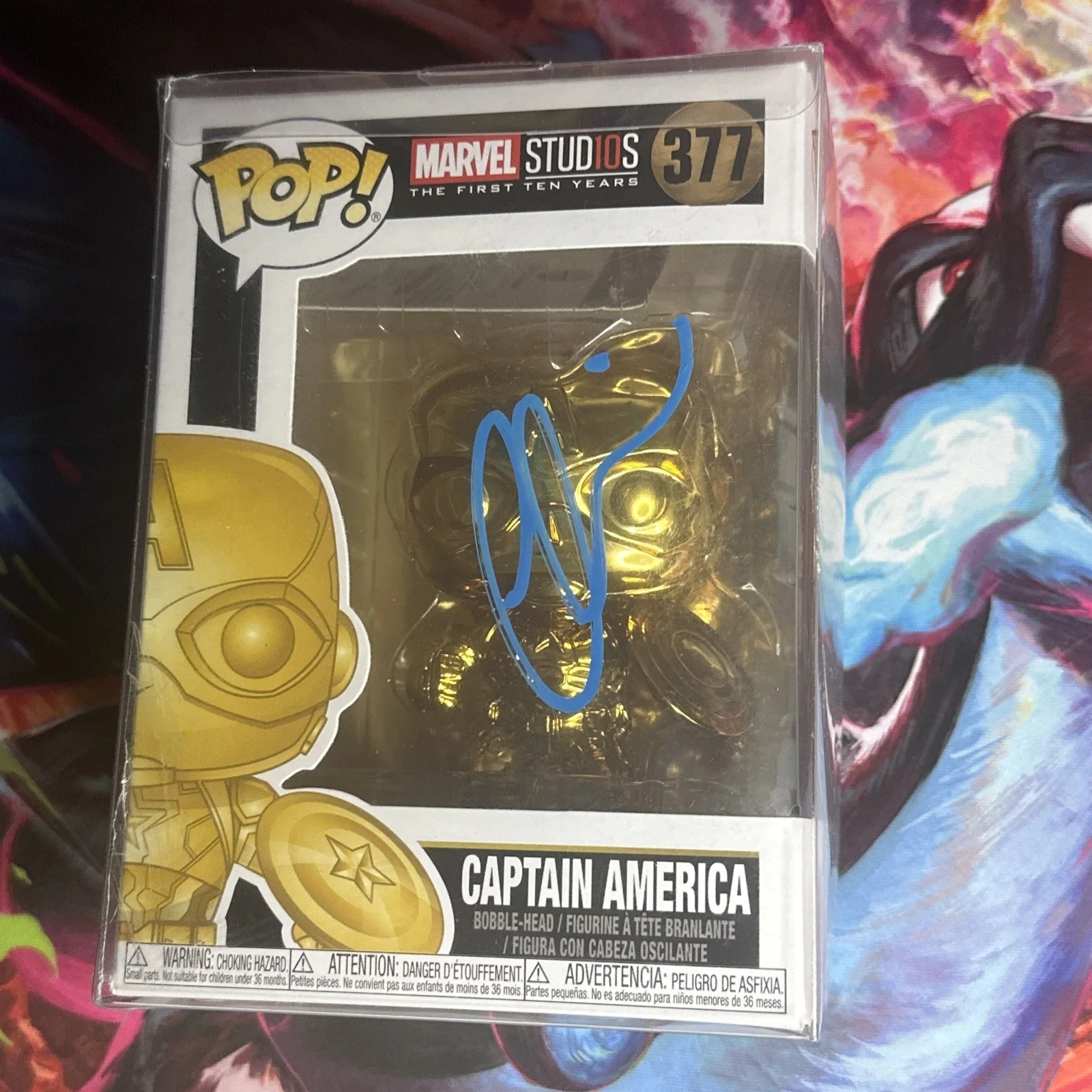 Chris Evans — Chris Evans - Signed Funko Pop - With Global COA - #377 -“Captain America”, изображение 2
