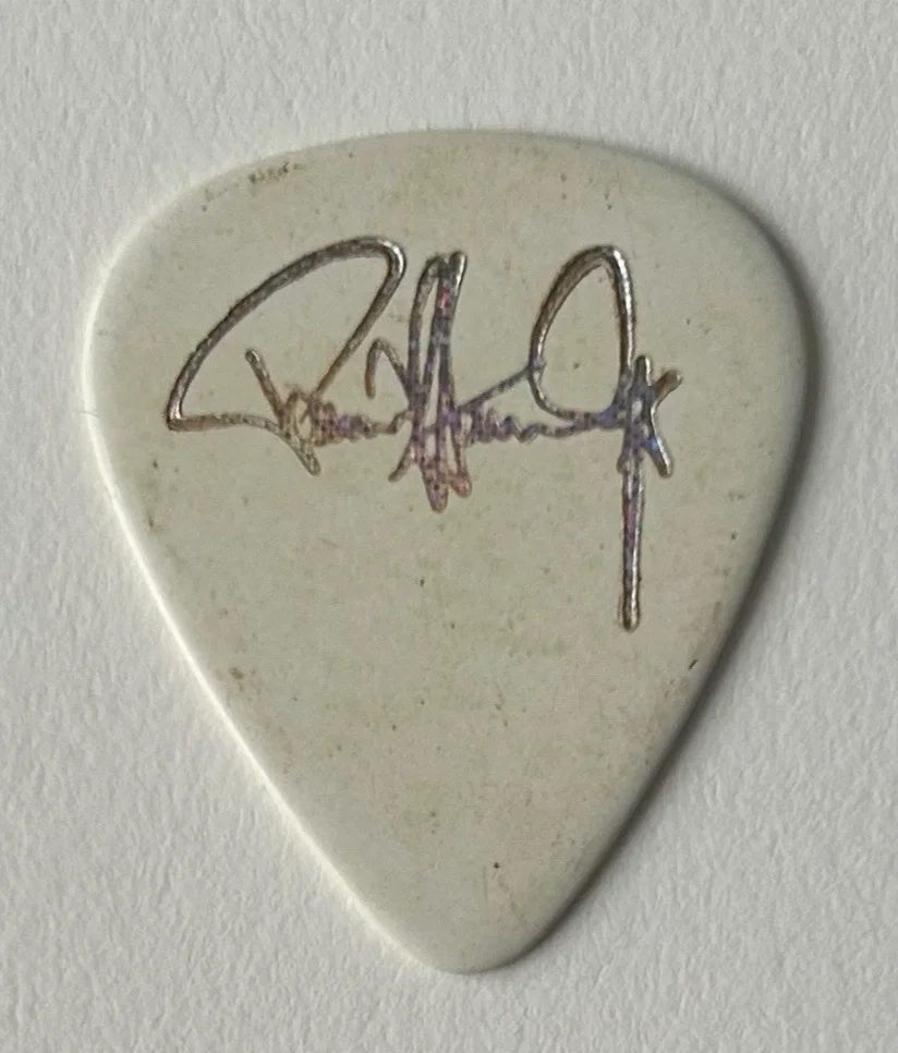 KISS - Paul Stanley Psycho Circus Tour Guitar Pick - Silver Glitter - Tour Used, изображение 2