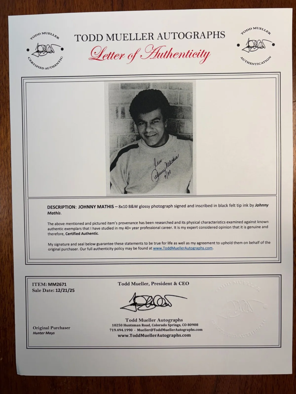 Strikingly Handsome Johnny Mathis Signed and Dated 8x10 Glossy BW Photo + COA, image 4