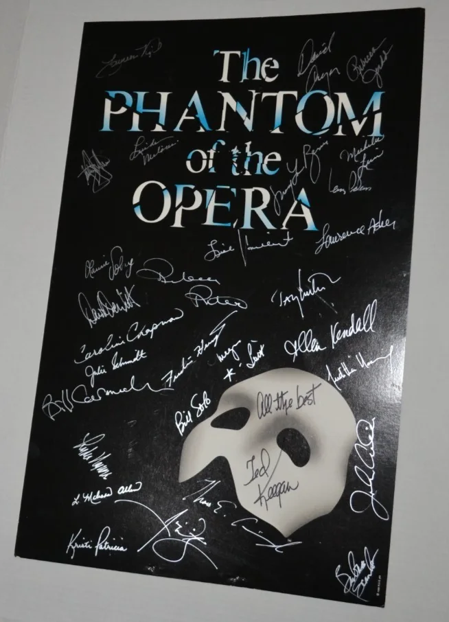 CAST MEMBERS — Vintage The Phantom Of The Opera 30 Singnatures Ted Keegan 14" x 22" Poster, изображение 3