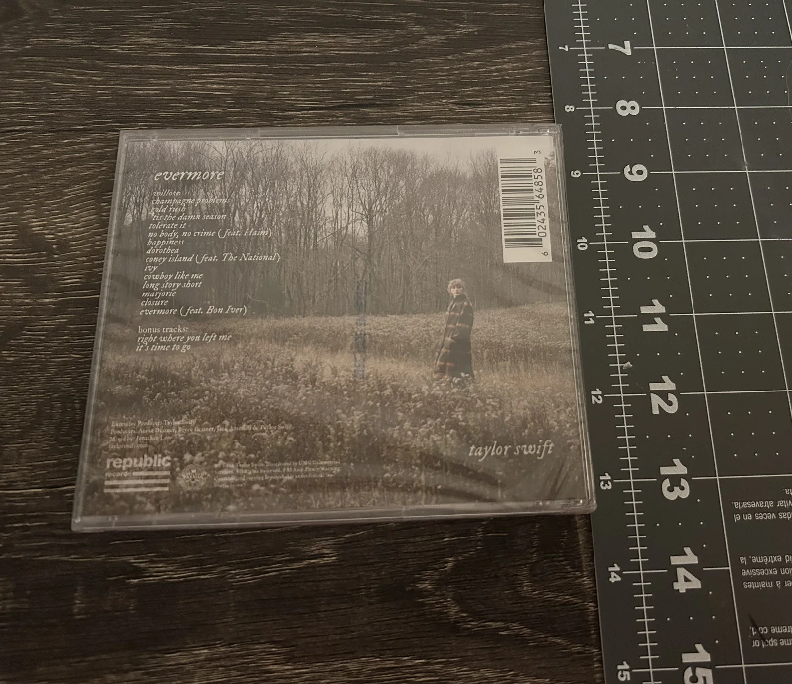 Taylor Swift Signed Autograph Evermore CD Album NEW SEALED, image 4