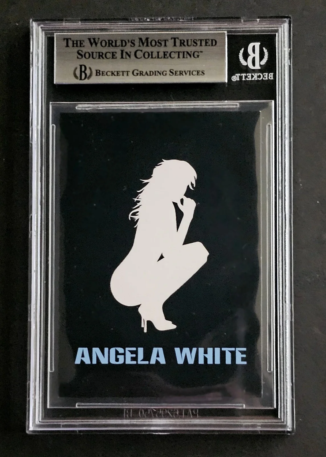 Angela White — ANGELA WHITE Adult Film Star Signed Custom Card BECKETT BAS AUTO - SMOKING HOT!, изображение 2
