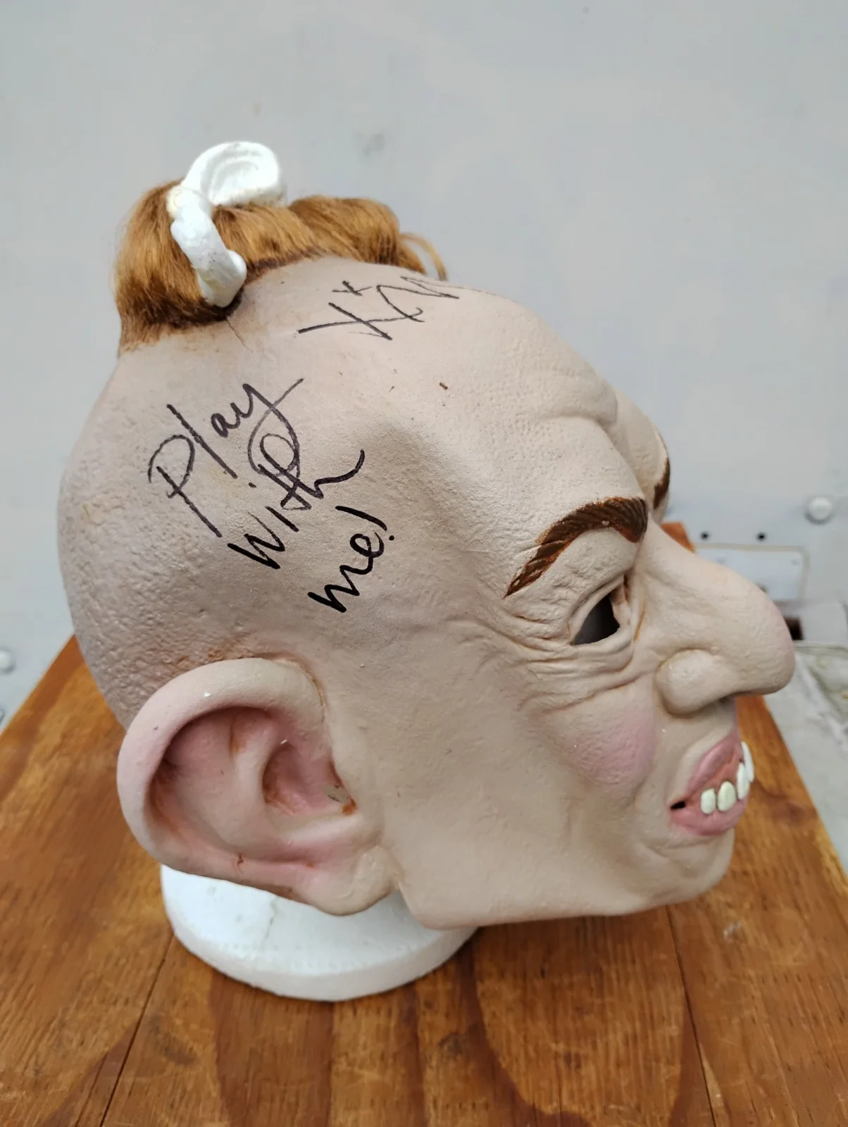 Naomi Grossman — Naomi Grossman Signed Pepper Mask American Horror Story Death Valley C.O.A, изображение 4