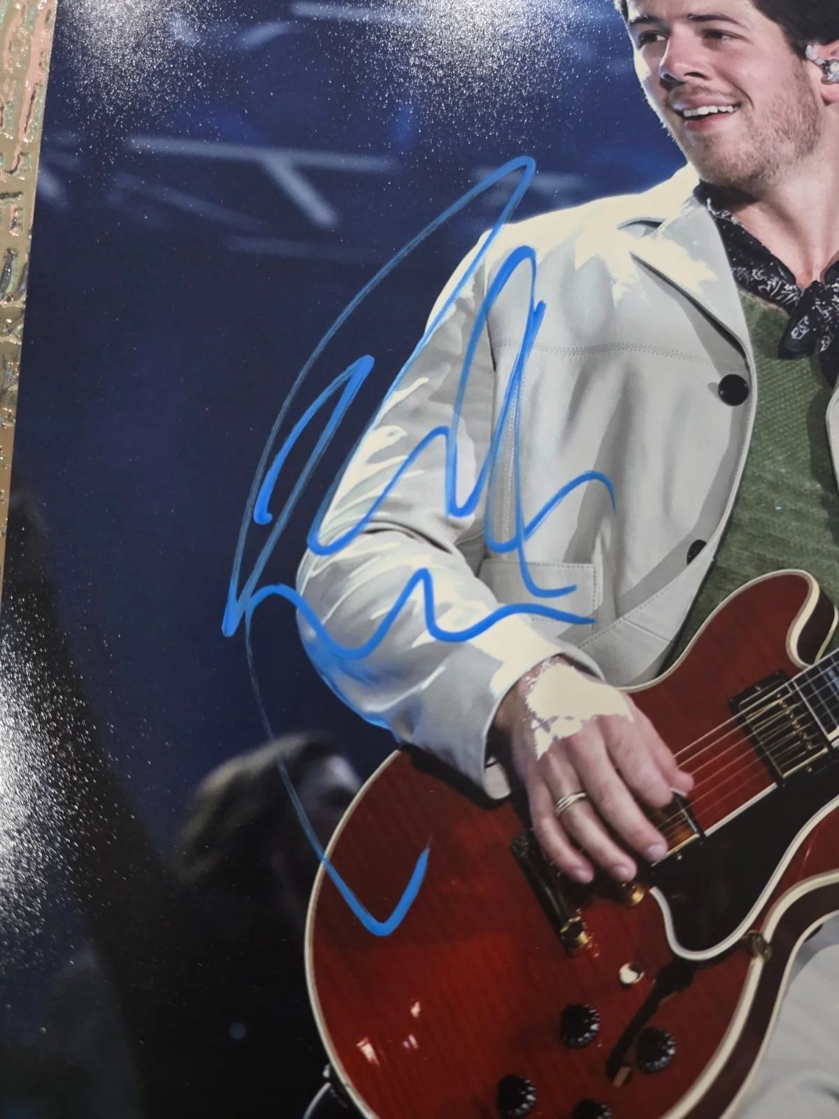 Nick Jonas — Nick Jonas "The Jonas Brothers" AUTOGRAPH Signed 8x10 coa jsa, image 3