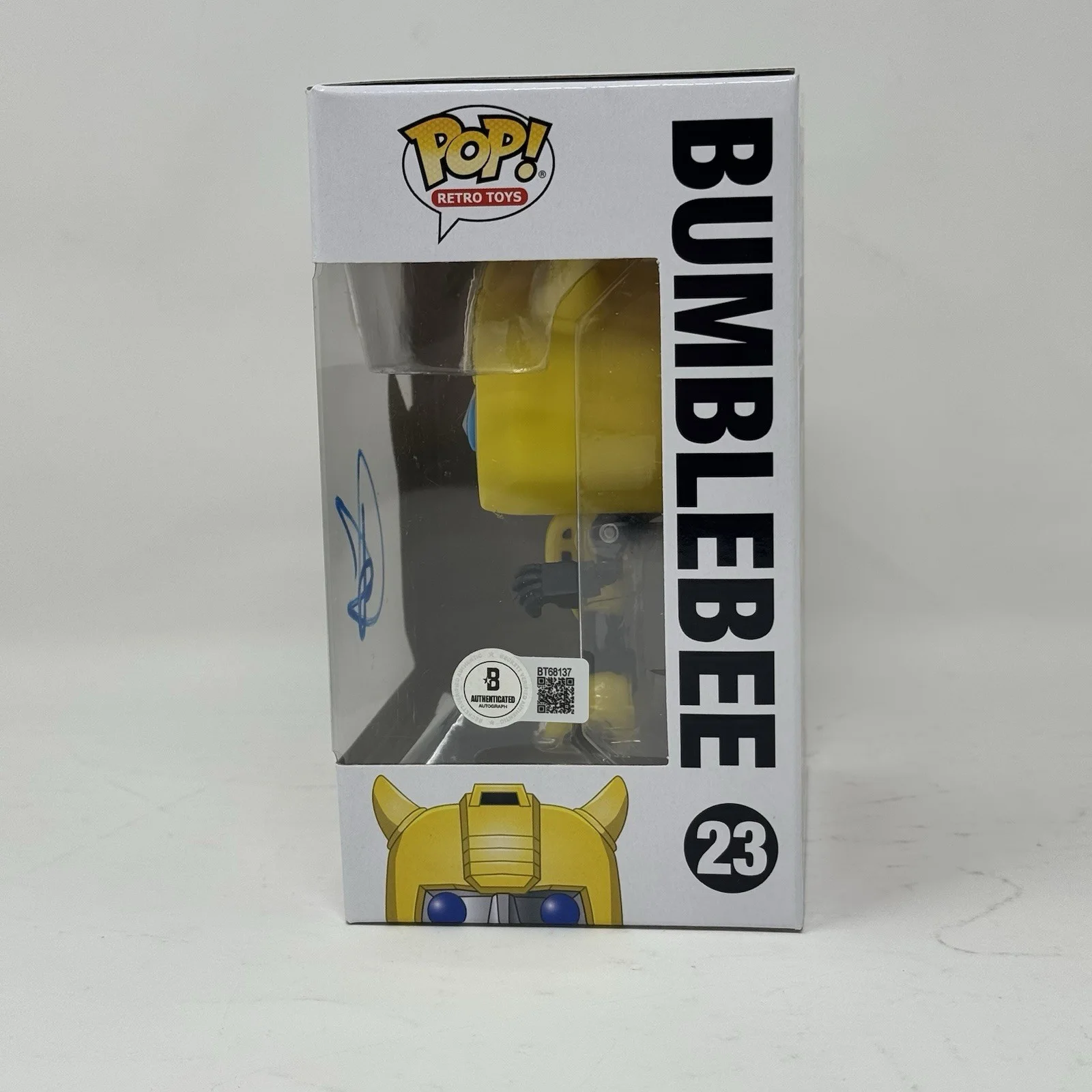 Shia LaBeouf — Shia LaBeouf Signed Autograph Transformers Bumblebee Funko Pop! #23 Beckett COA, изображение 4