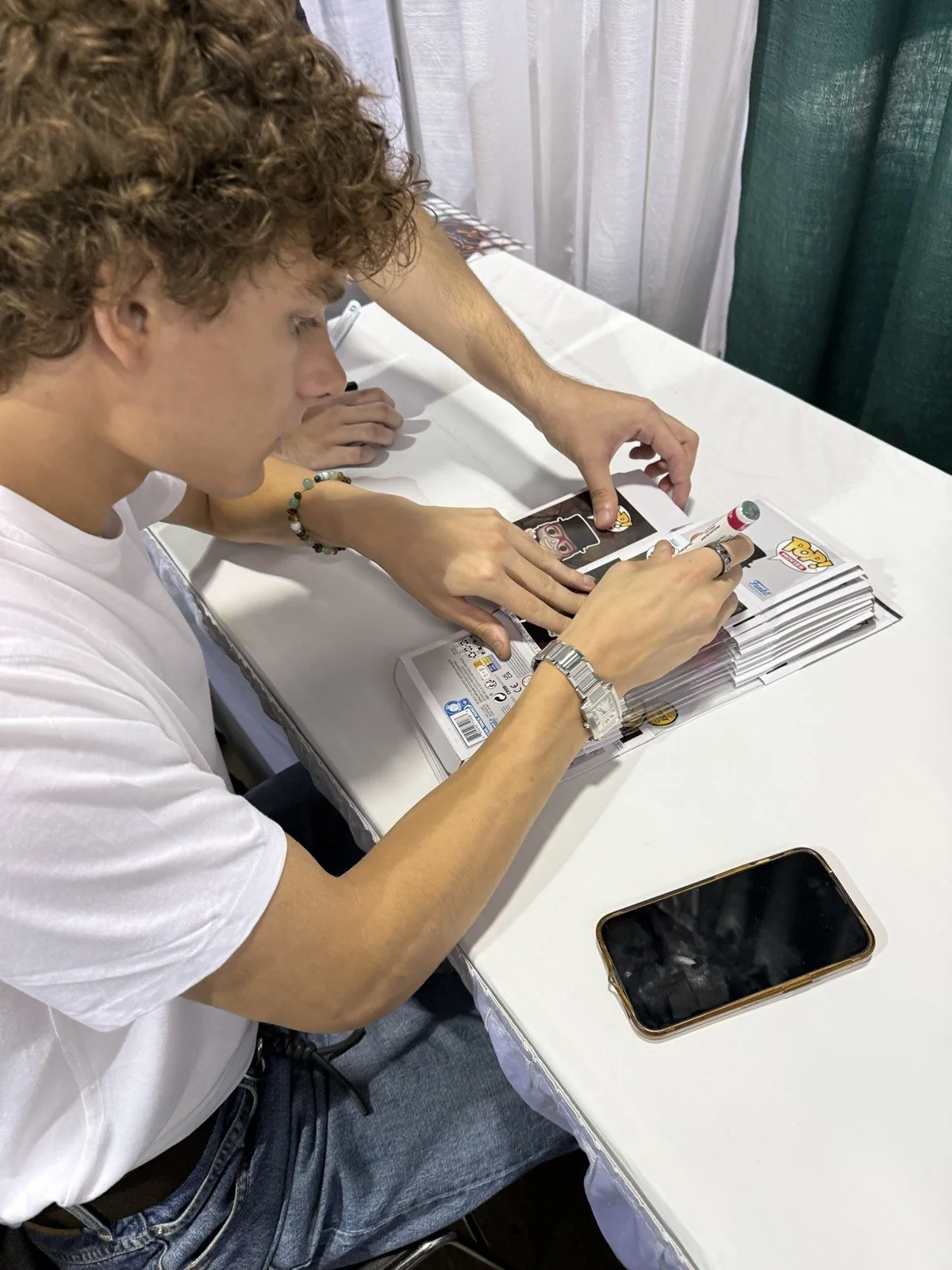 Mason Thames — Mason Thames signed Black Phone Grabber Funko Pop! #1488 JSA Ethan Hawke, изображение 4