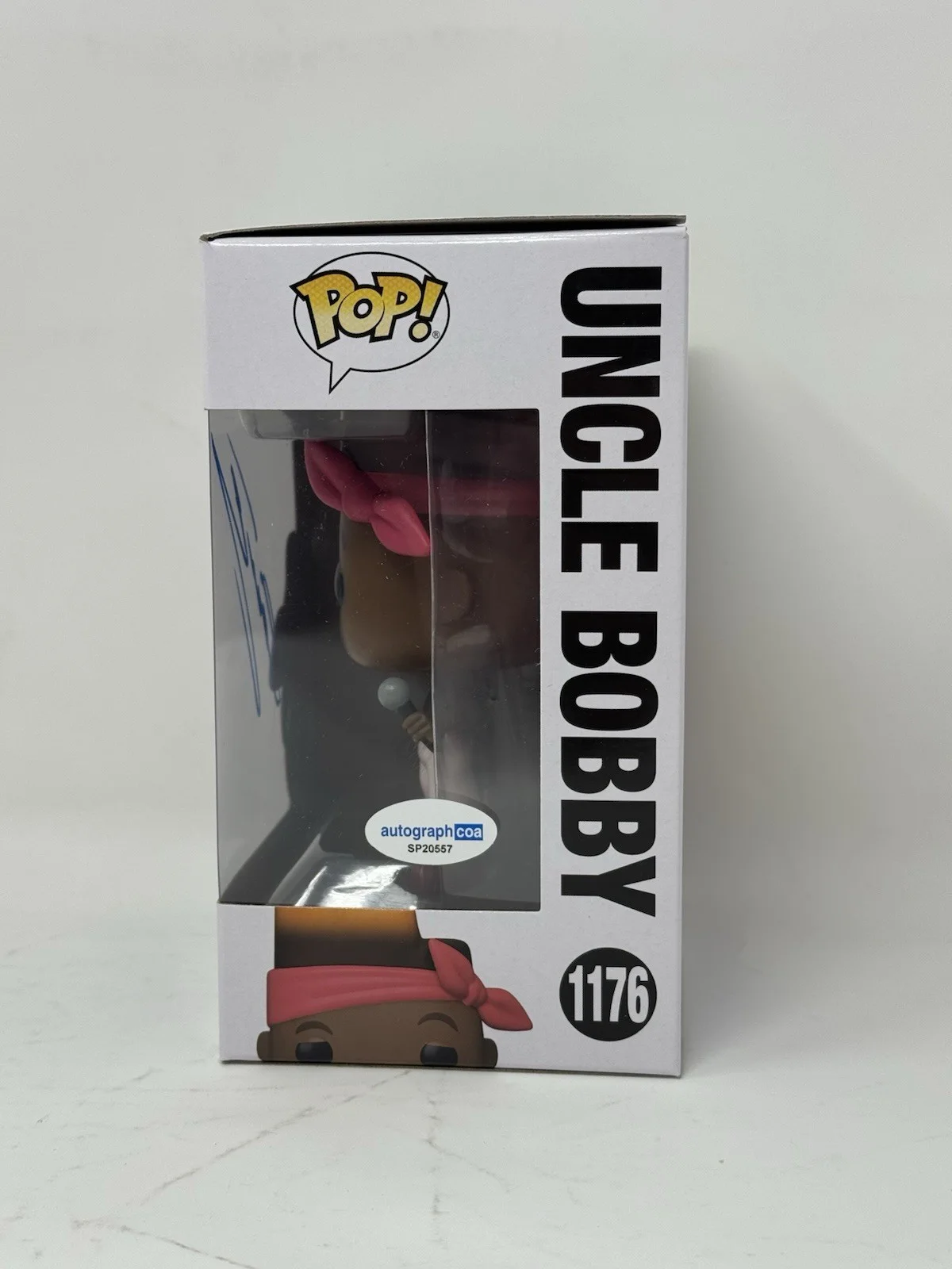 Cedric The Entertainer — Cedric the Entertainer Signed The Proud Family Uncle Bobby Funko Pop 1176 ACOA, изображение 3