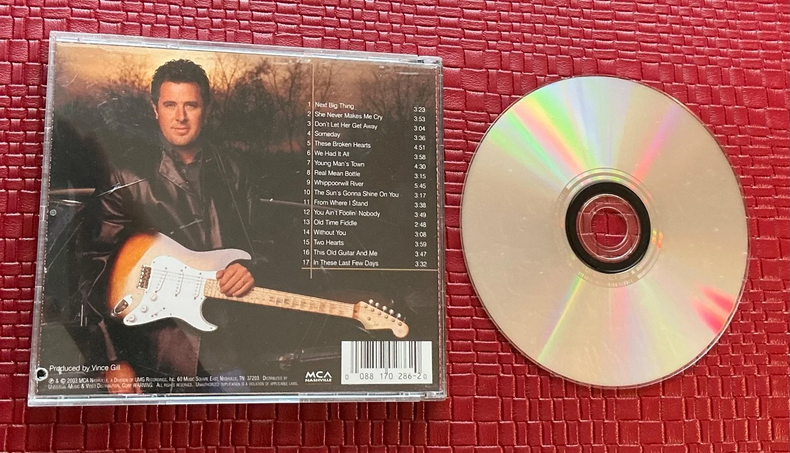 VINCE GILL Signed Next Big Thing CD Deluxe Autographed, image 4