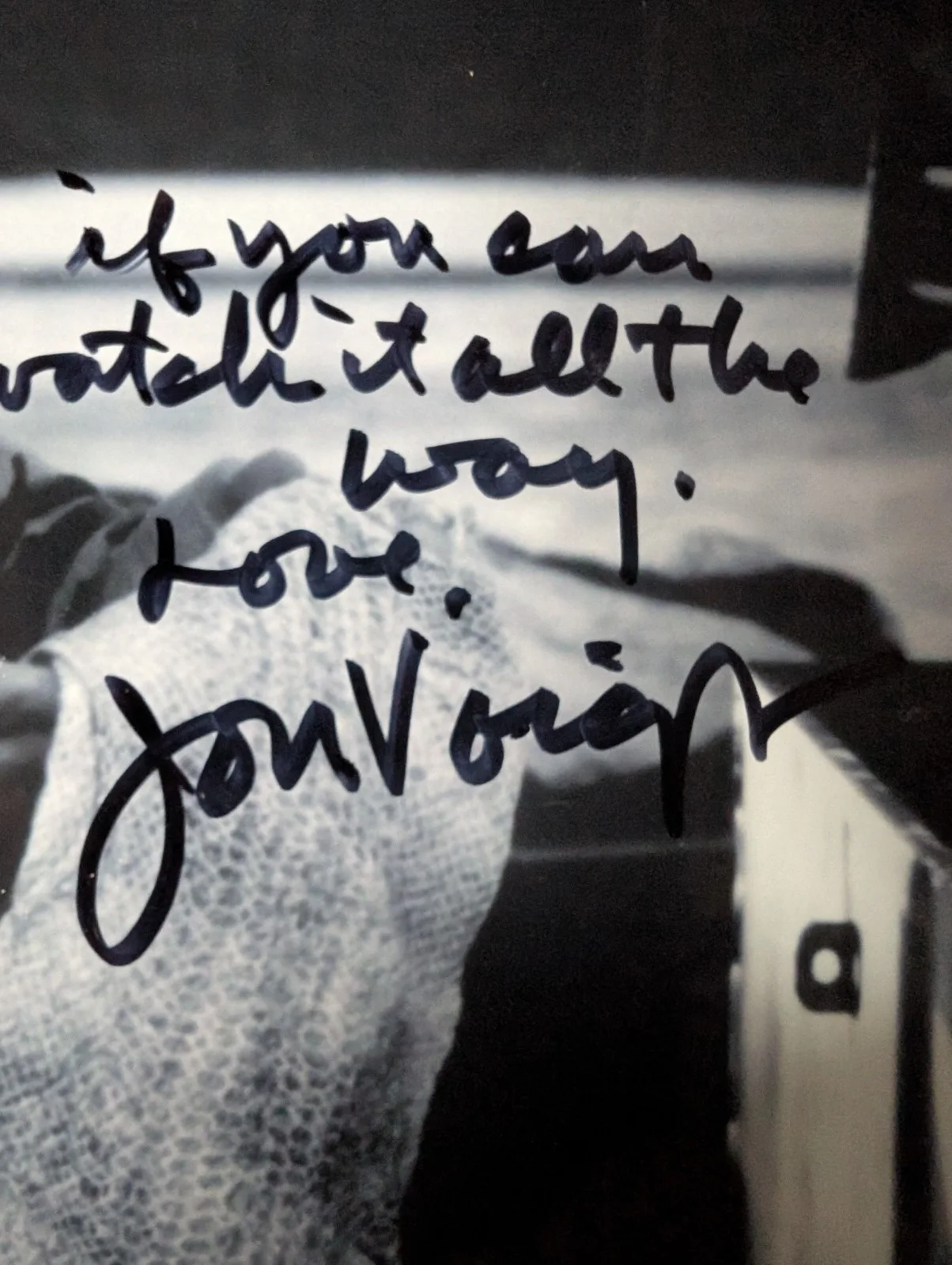 Jon Voight — RARE JON VOIGHT SIGNED 8X10 PHOTO ANACONDA REFERENCE, image 3