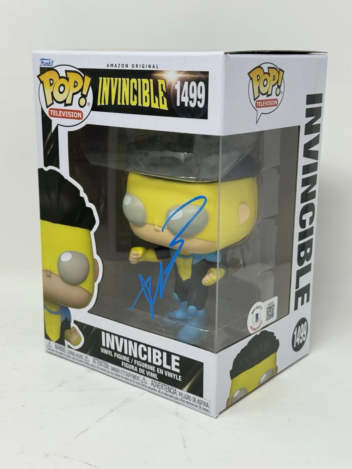 Robert Kirkman — Robert Kirkman Invincible Signed Autograph Invincible Funko Pop 1499 Beckett COA, изображение 2