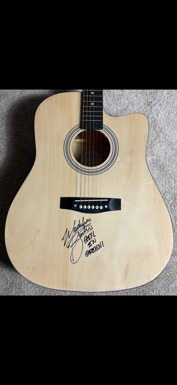 Maddox Batson Autographed / Inscribed “Girl In Green” Acoustic Guitar, изображение 2