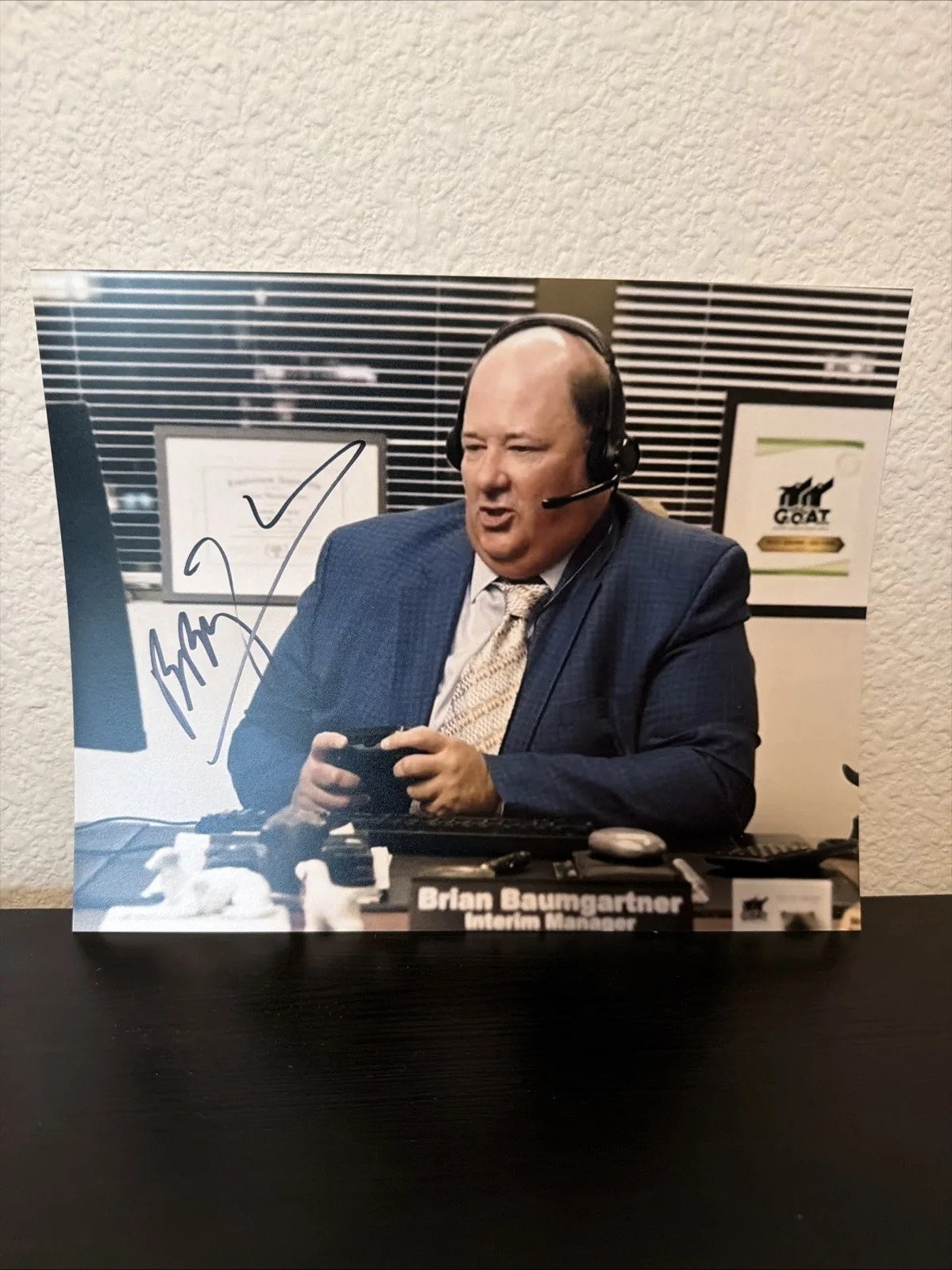 Brian Baumgartner — Brian Baumgartner Signed 8x10 Photo The Office Autographed