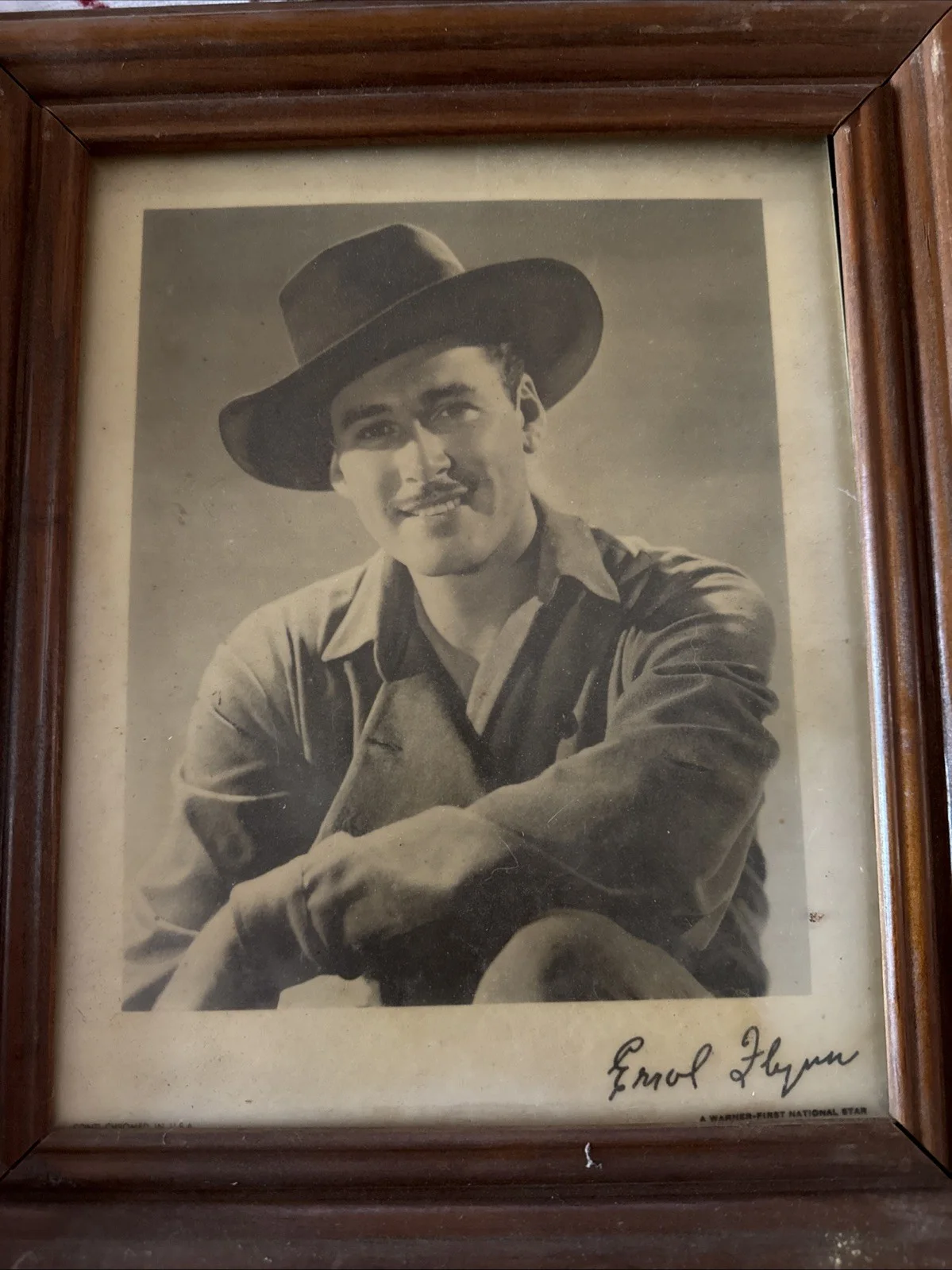 Yes — Erol Flynn, image 5