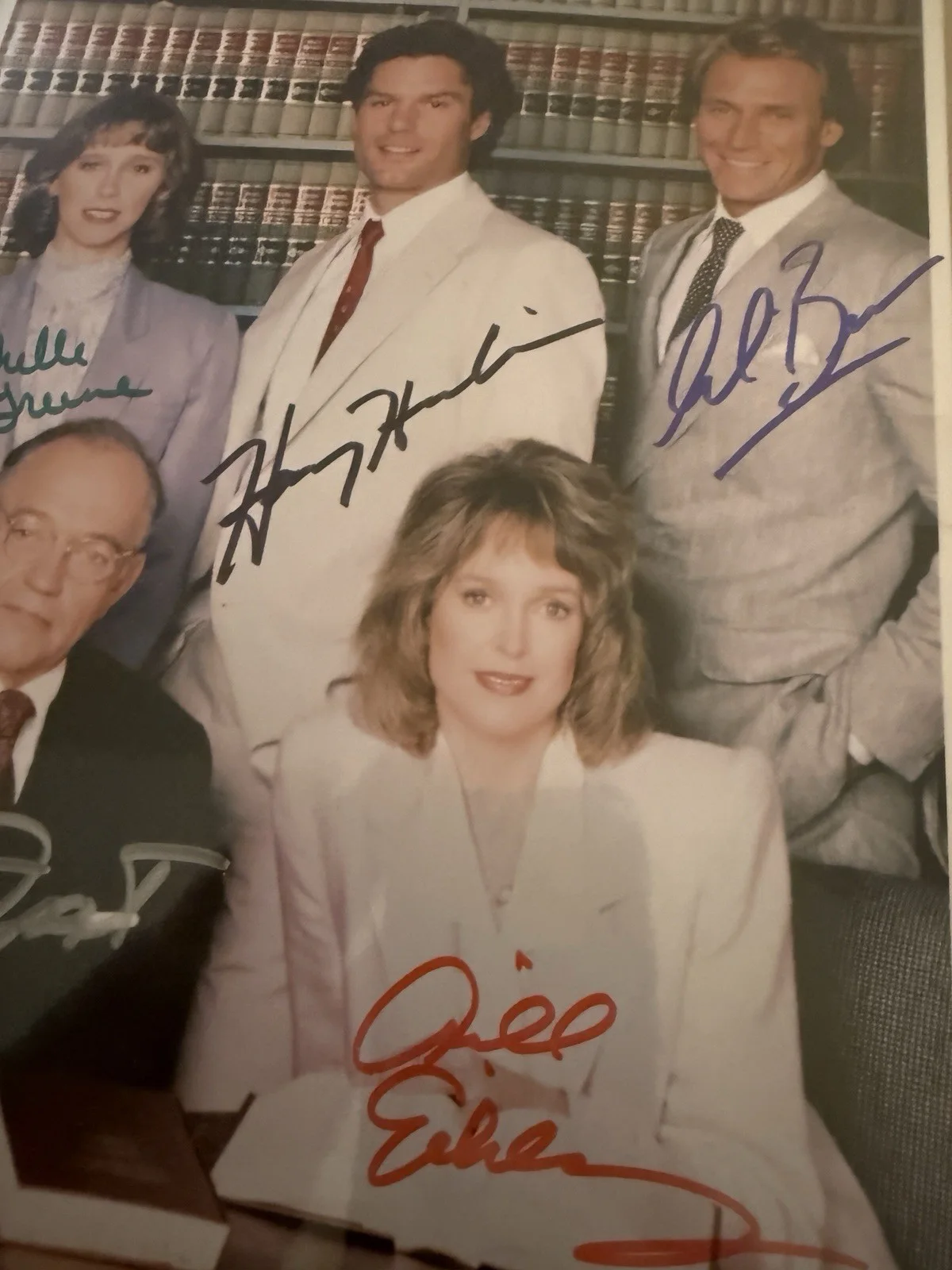 Corbin Bernsen, Richard Dysart, Jill Eikenberry, Harry Hamlin, Al — LA Law Cast Signed Autograph 8x10 Color Photo - Harry Hamlin Corbin Bernsen, изображение 3