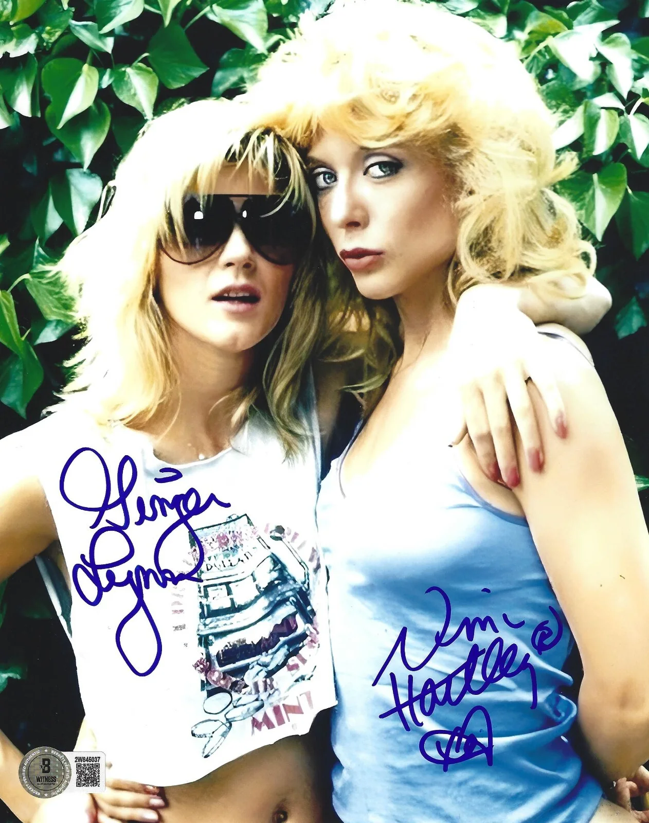 Nina Hartley — Ginger Lynn Nina Hartley Signed 8x10 Photo Adult Star Autograph Beckett