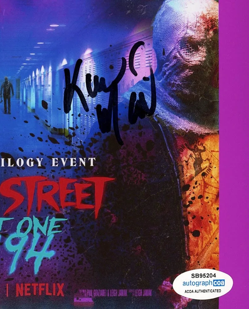 KIANA MADEIRA — iana Madeira signed "FEAR STREET" 8x10 Photo b MALCOLM IN MIDDLE Deena ACOA COA, изображение 4